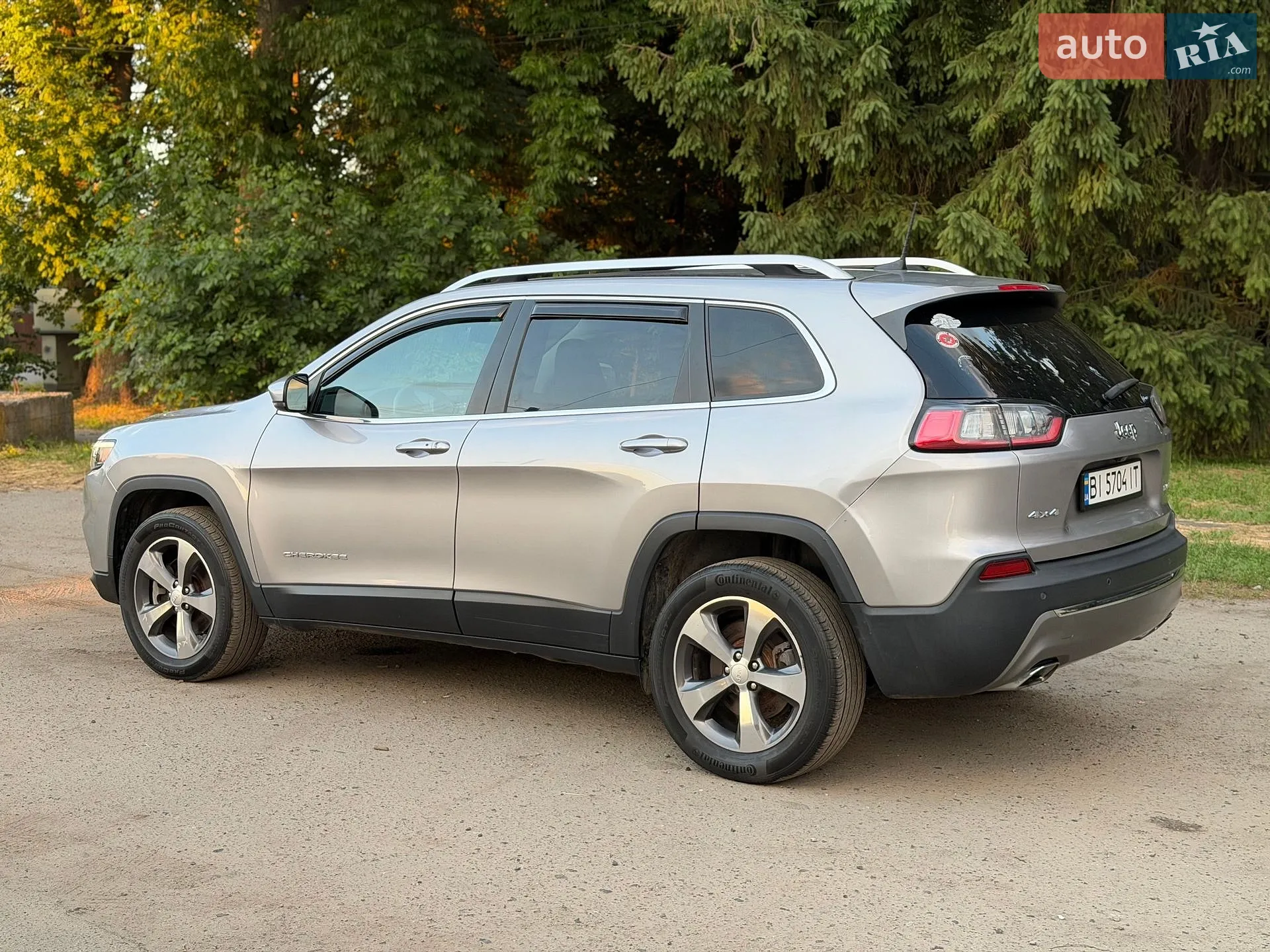 2019 Jeep Cherokee - мініатюра 9
