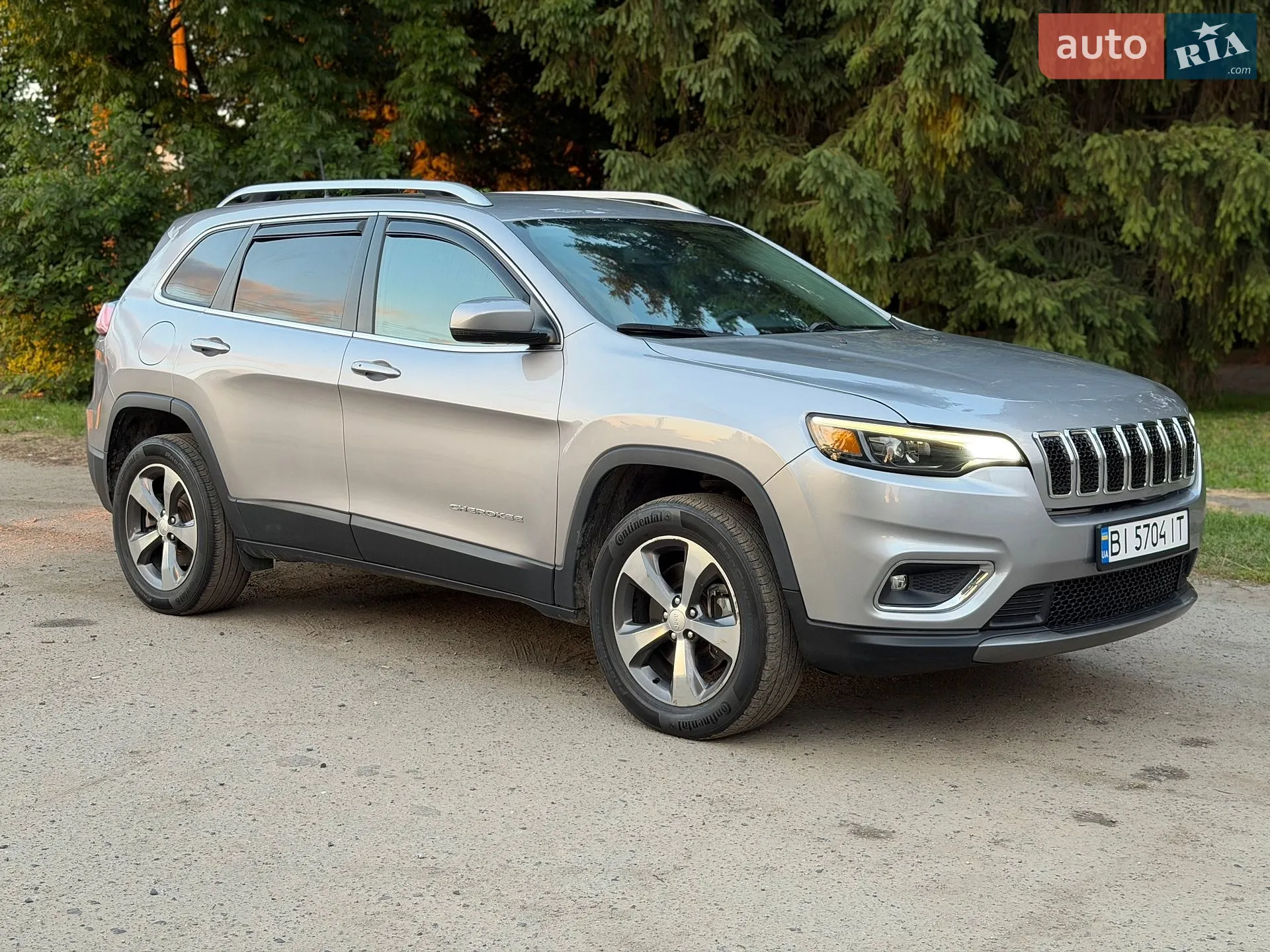 2019 Jeep Cherokee - мініатюра 11