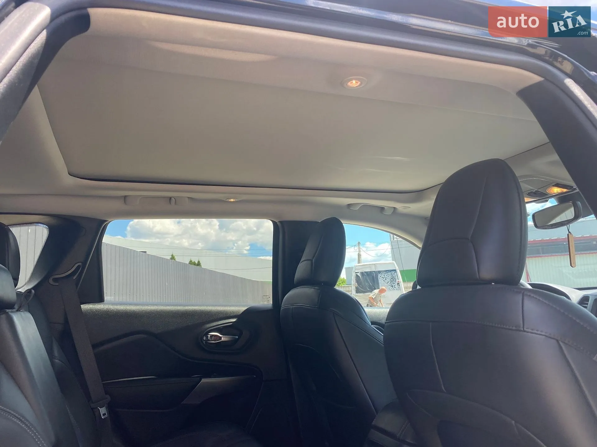 2021 Jeep Cherokee - мініатюра 17