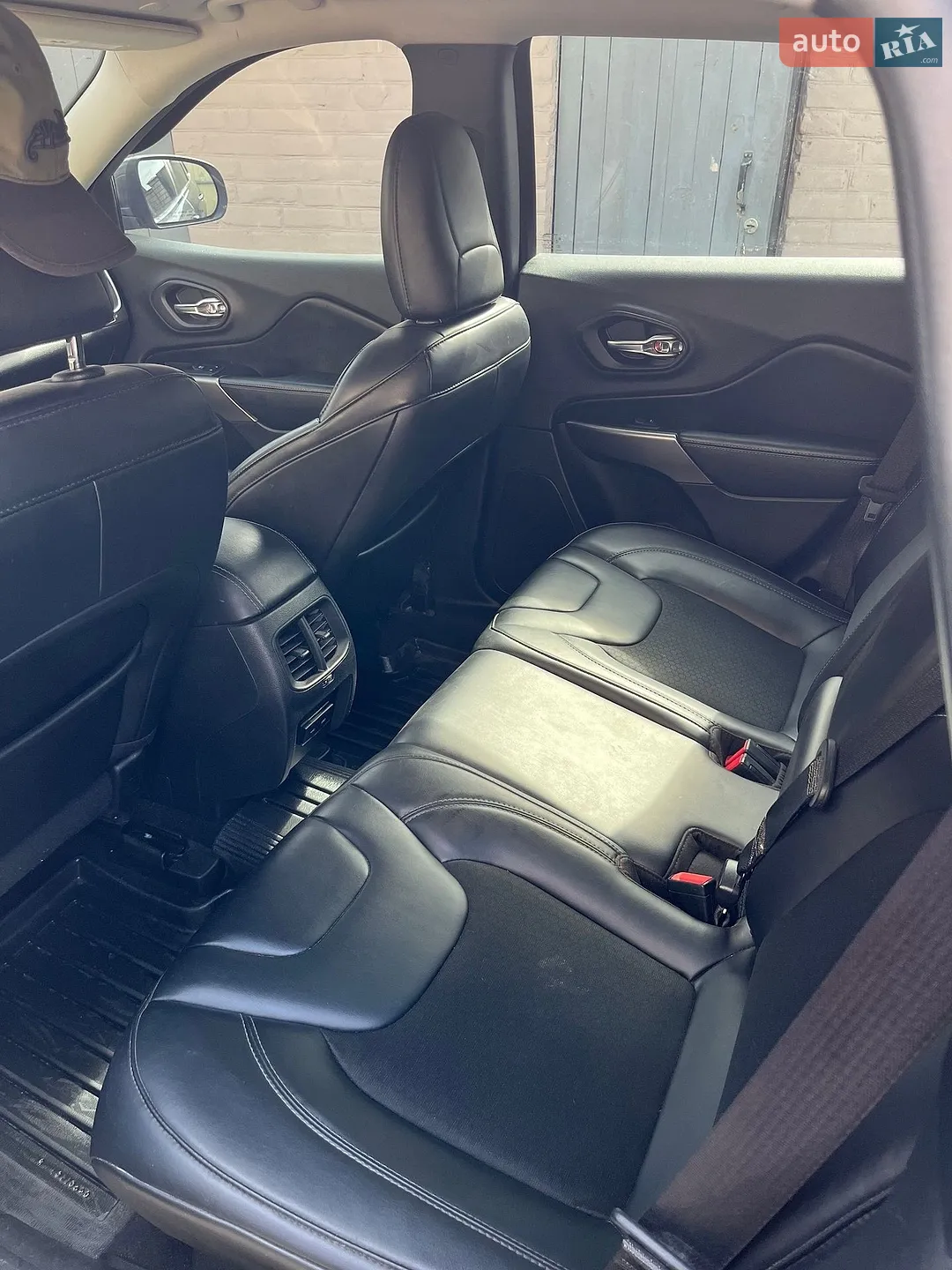 2019 Jeep Cherokee - мініатюра 5