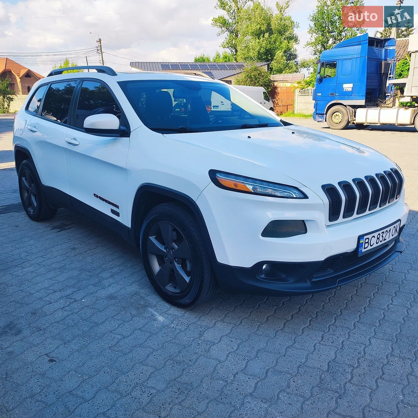 2016 Jeep Cherokee - мініатюра 11