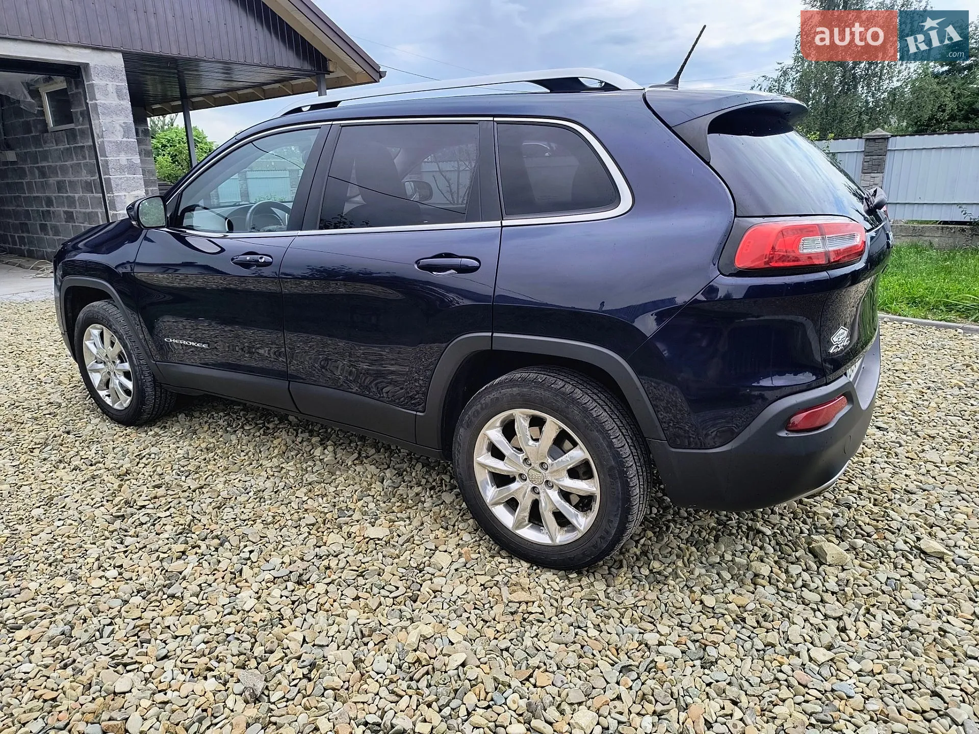 2014 Jeep Cherokee - мініатюра 4