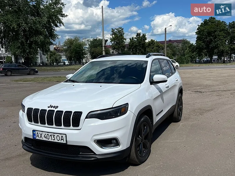 Jeep Cherokee
