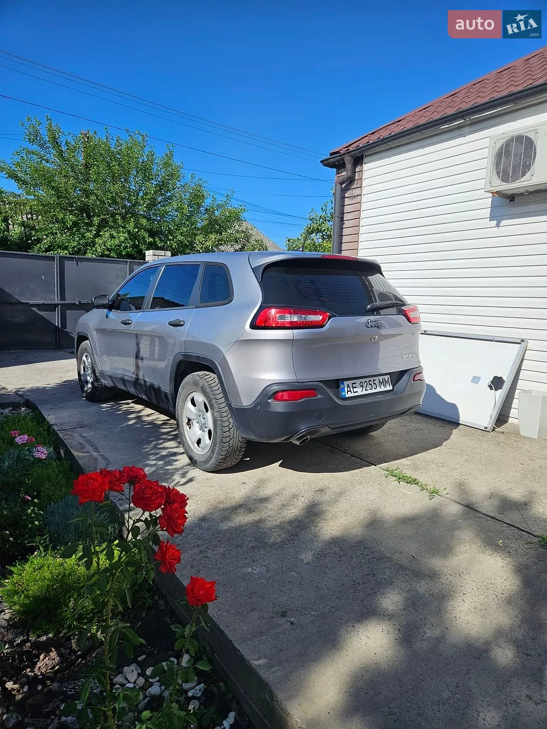 2014 Jeep Cherokee - мініатюра 3