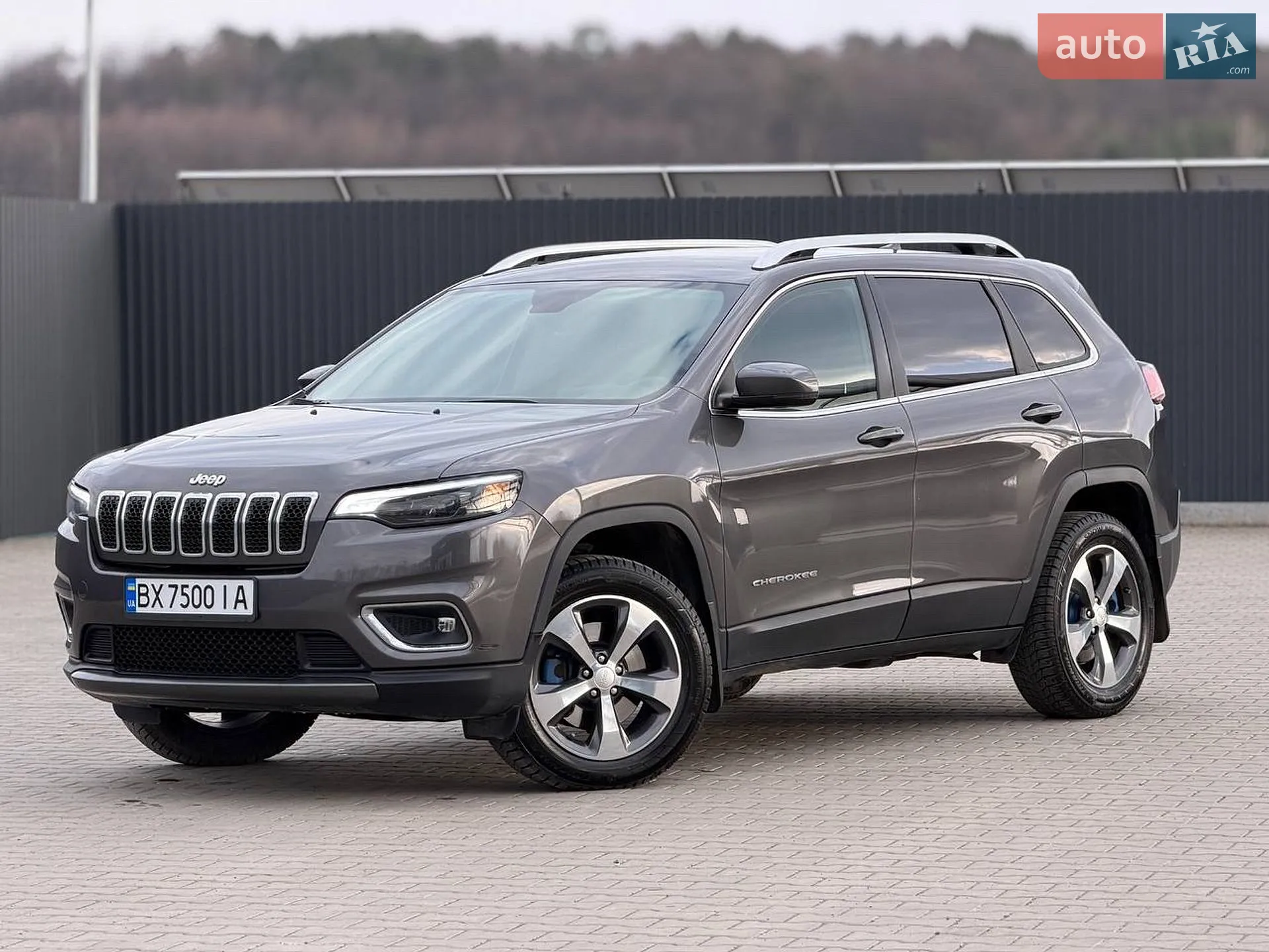 2019 Jeep Cherokee - мініатюра 43