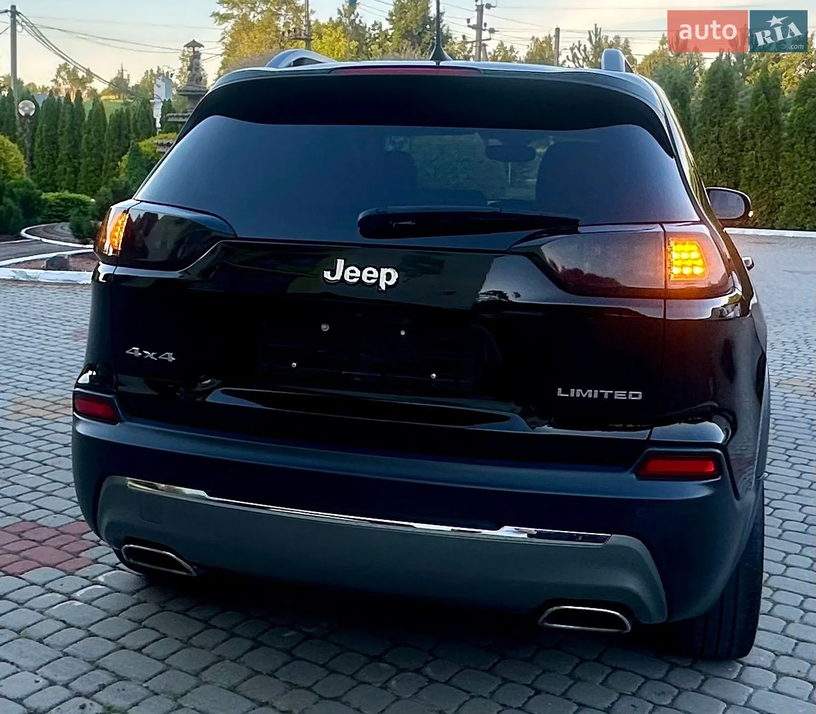 2018 Jeep Cherokee - мініатюра 21