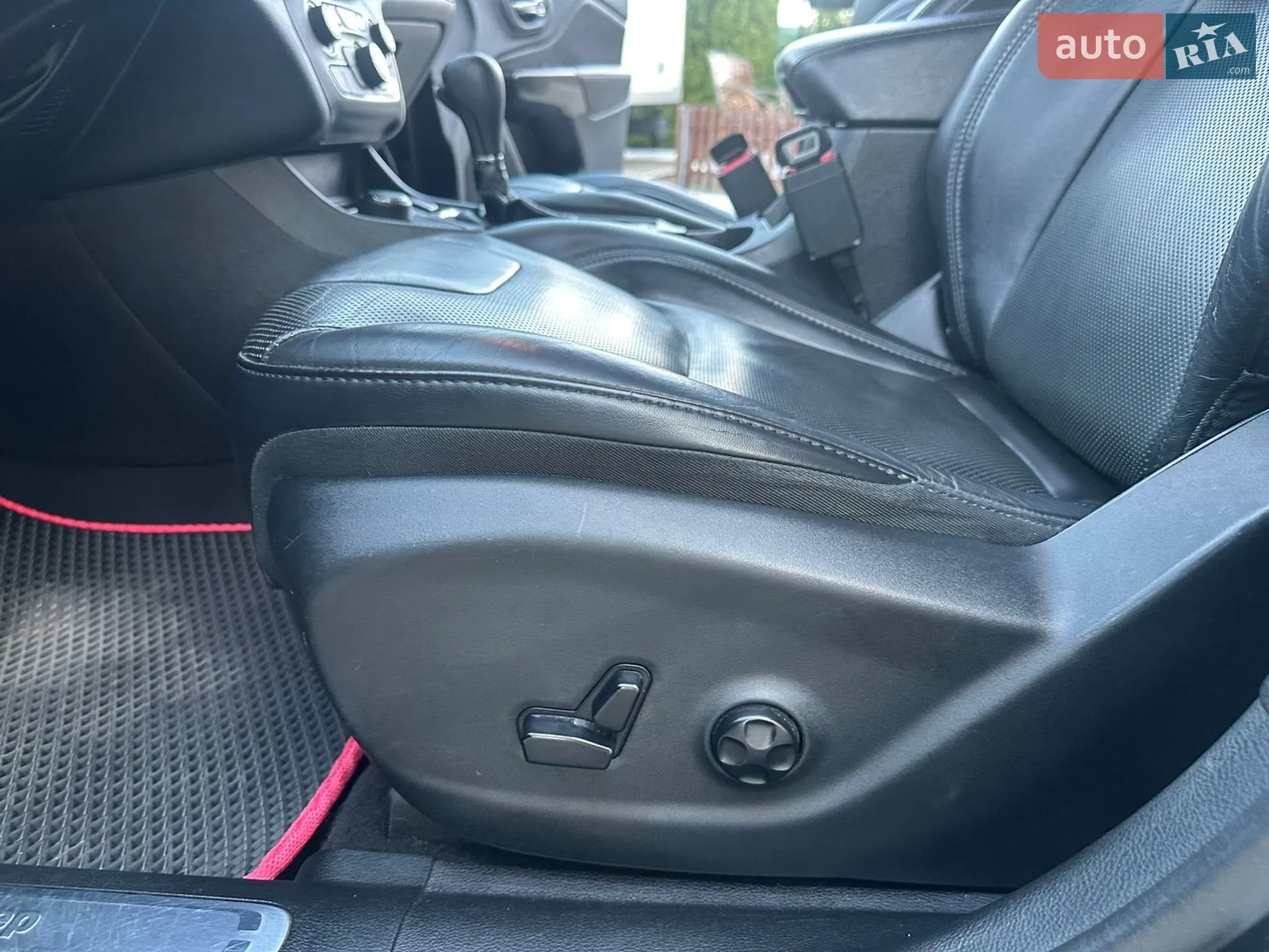2018 Jeep Cherokee - мініатюра 39