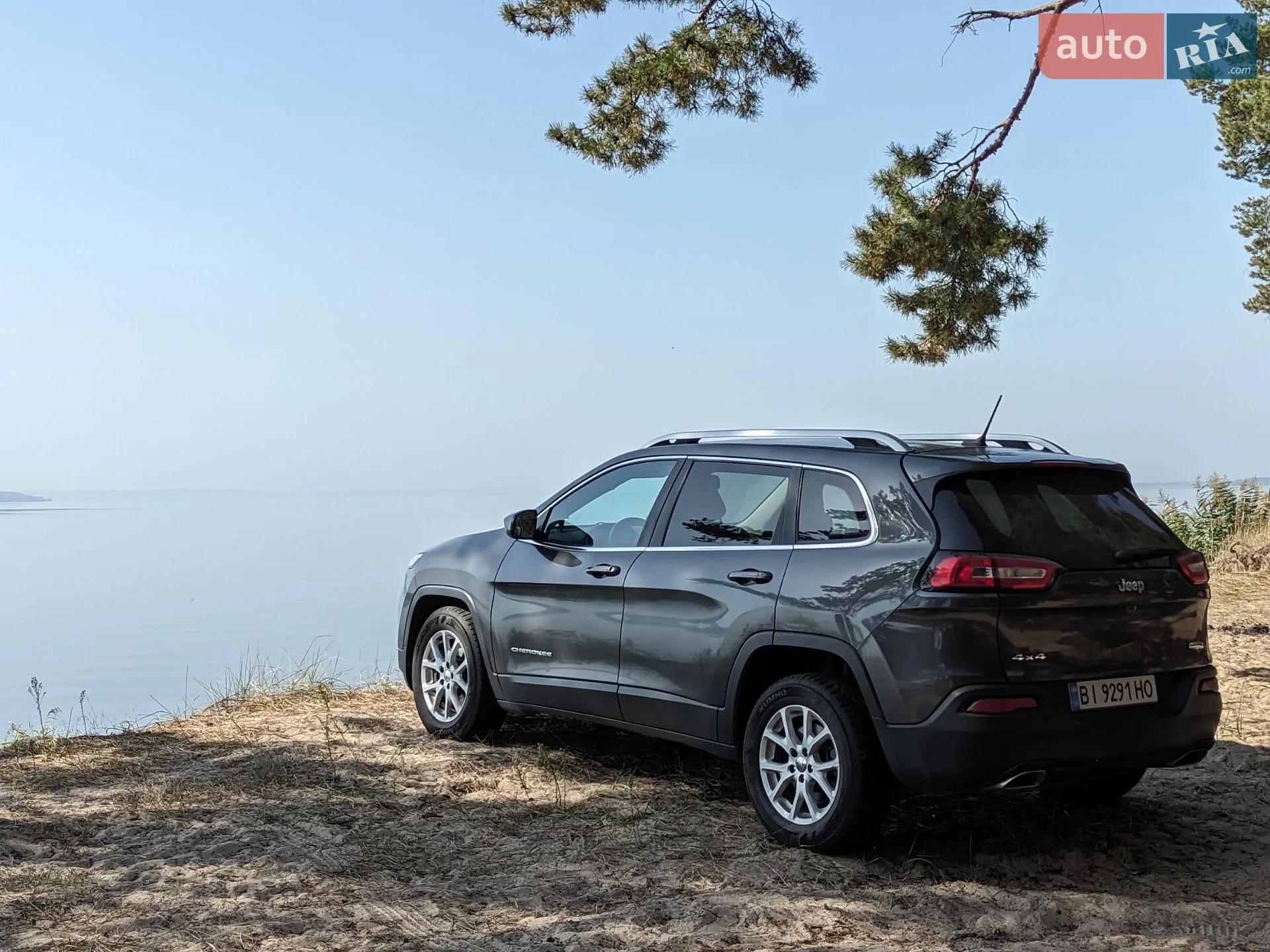 2015 Jeep Cherokee - мініатюра 29