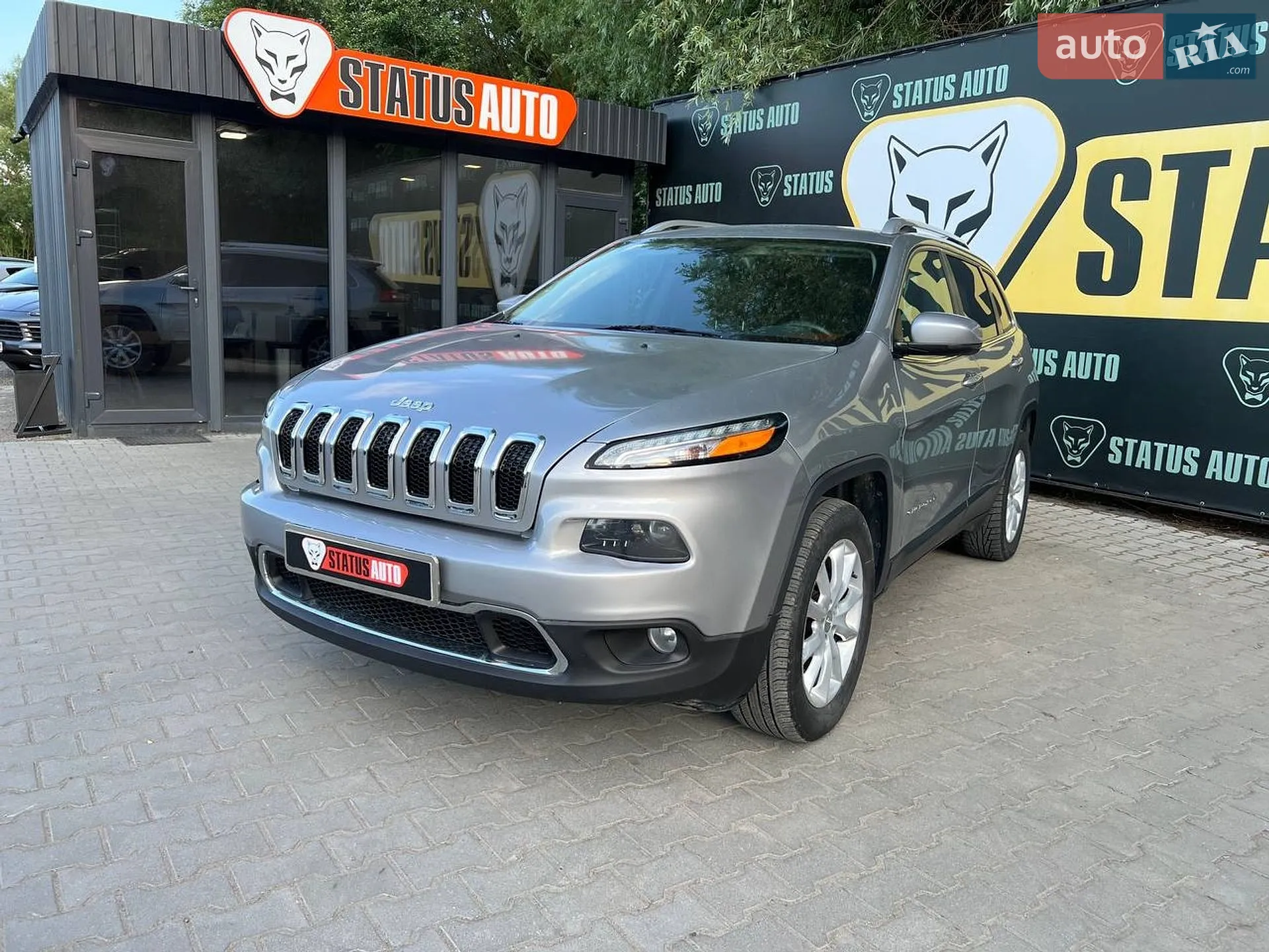 2016 Jeep Cherokee - мініатюра 3