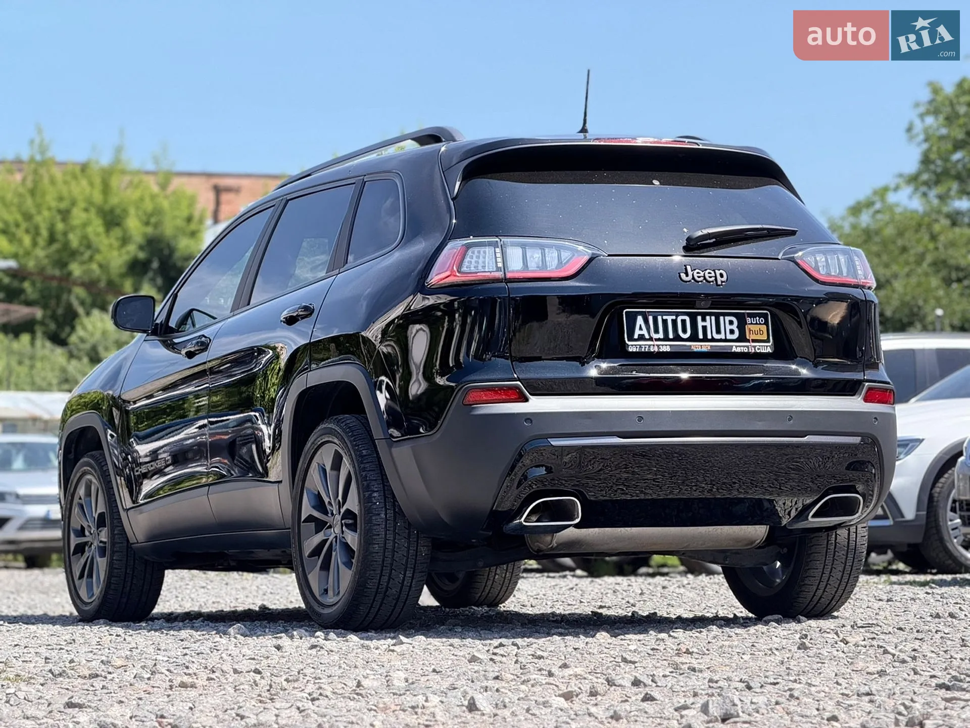2020 Jeep Cherokee - мініатюра 10
