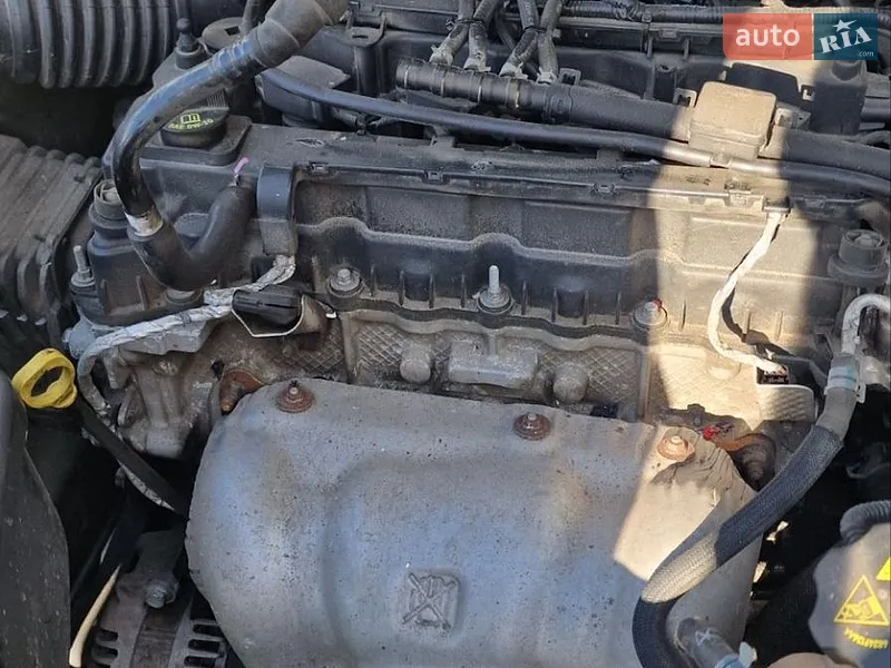 Jeep Cherokee 2018 VIN 1C4PJLDB0KD300772 фото оголошення 8 з 49