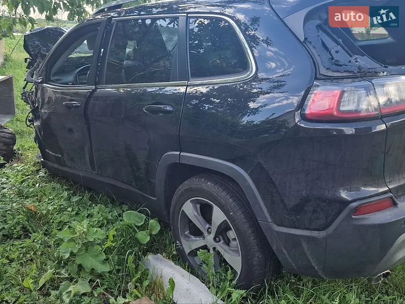 Jeep Cherokee 2018 VIN 1C4PJLDB0KD300772 фото оголошення 7 з 49