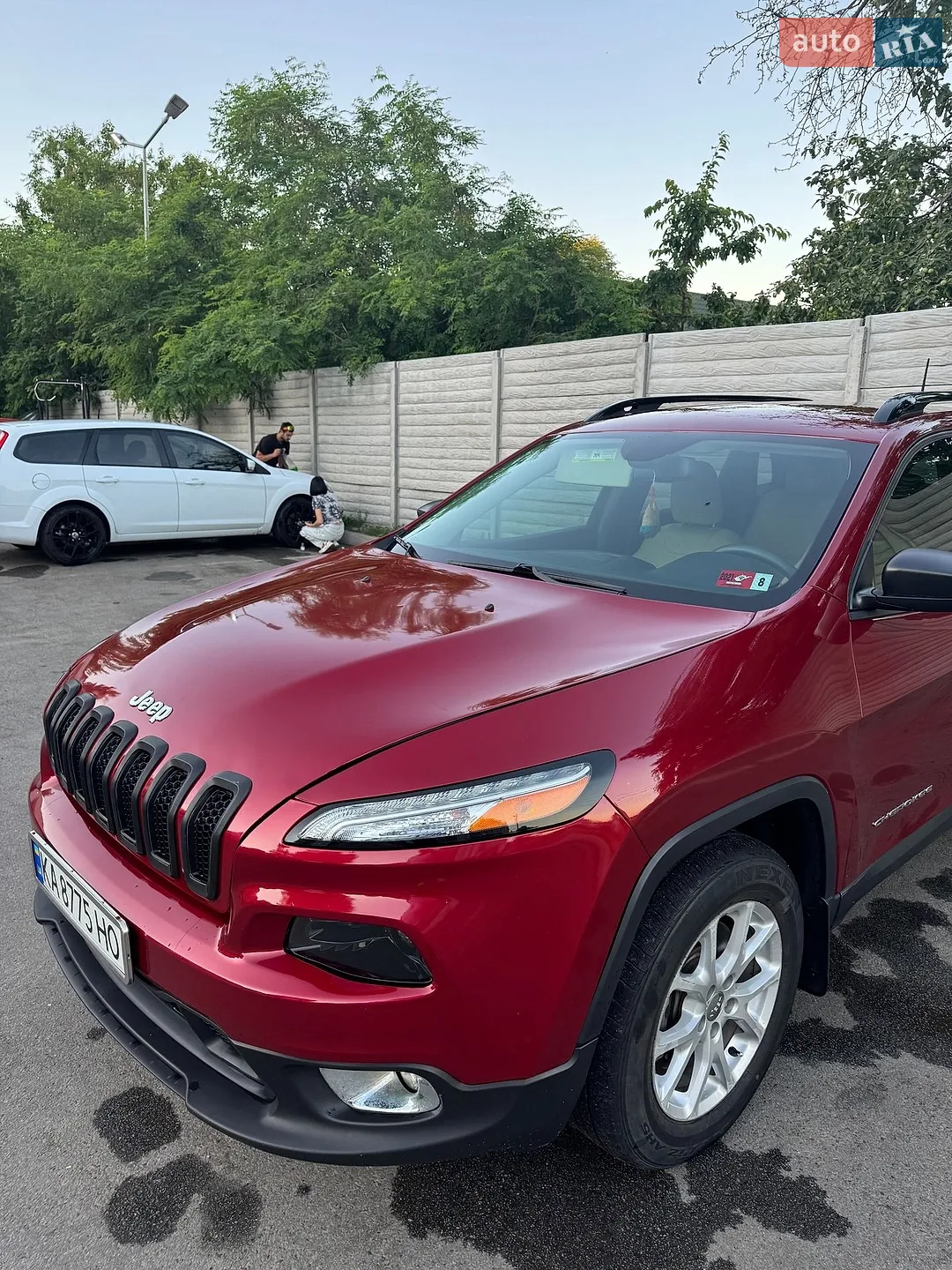 Jeep Cherokee 2017 VIN 1C4PJMAB7HW631579 фото оголошення 12 з 21