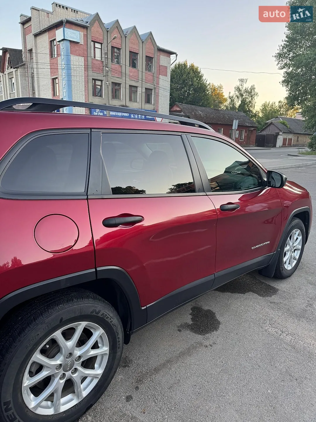 2017 Jeep Cherokee - мініатюра 18