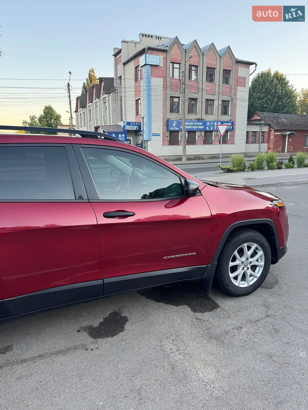 Jeep Cherokee 2017 VIN 1C4PJMAB7HW631579 фото оголошення 15 з 21