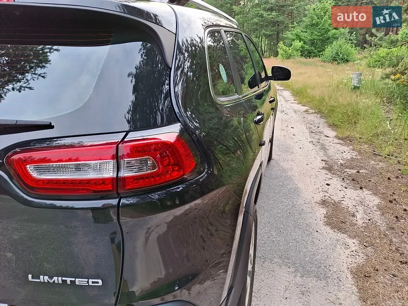 Jeep Cherokee 2014 VIN 1C4PJMDY6EW320088 фото оголошення 14 з 103