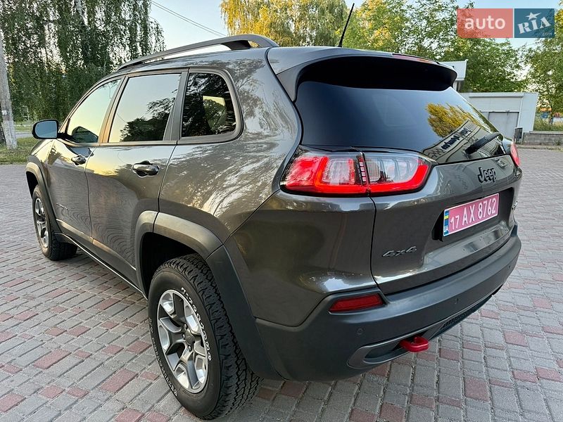 Внедорожник / Кроссовер Jeep Cherokee 2018 в Лубнах