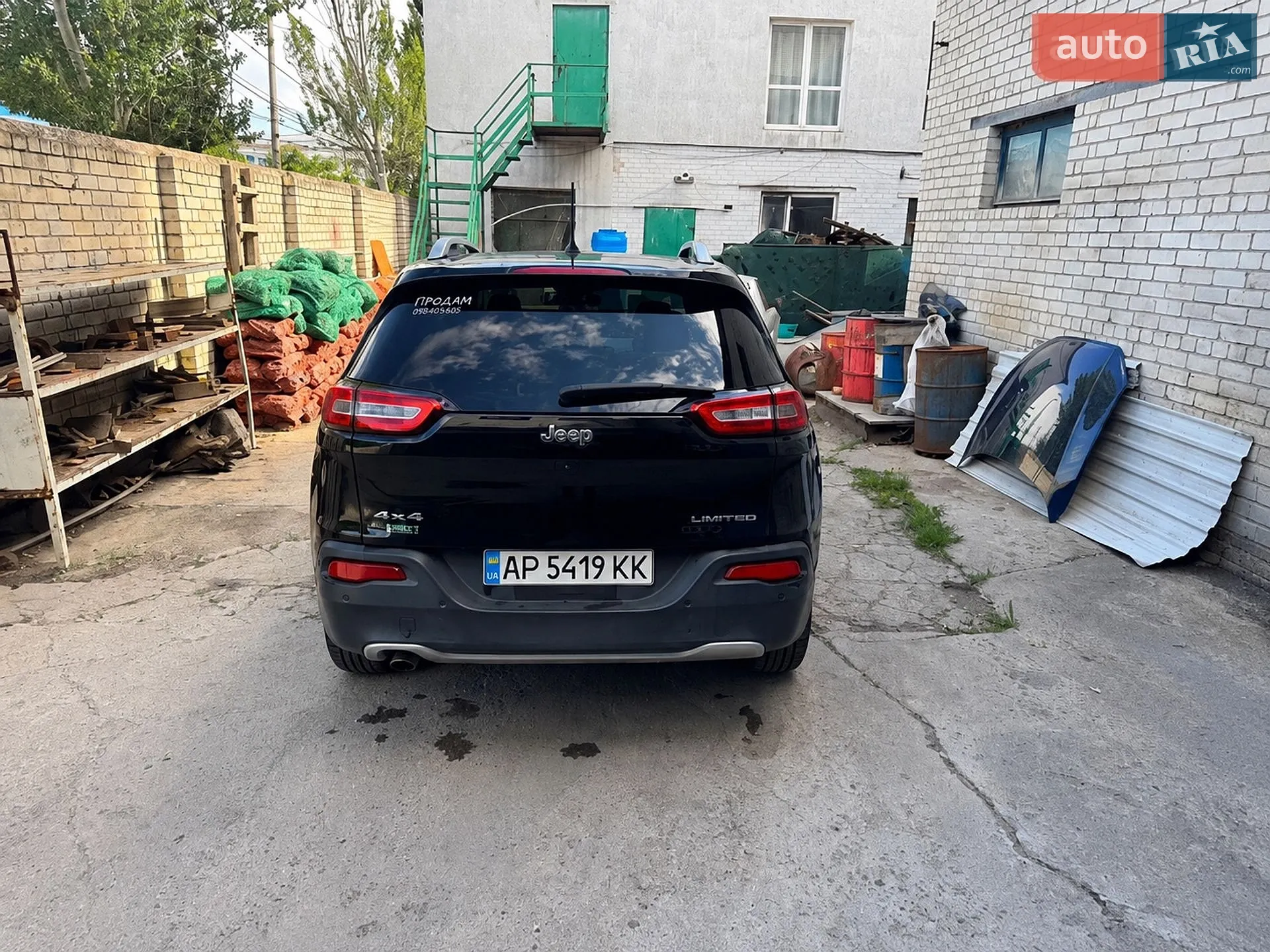2017 Jeep Cherokee - мініатюра 4