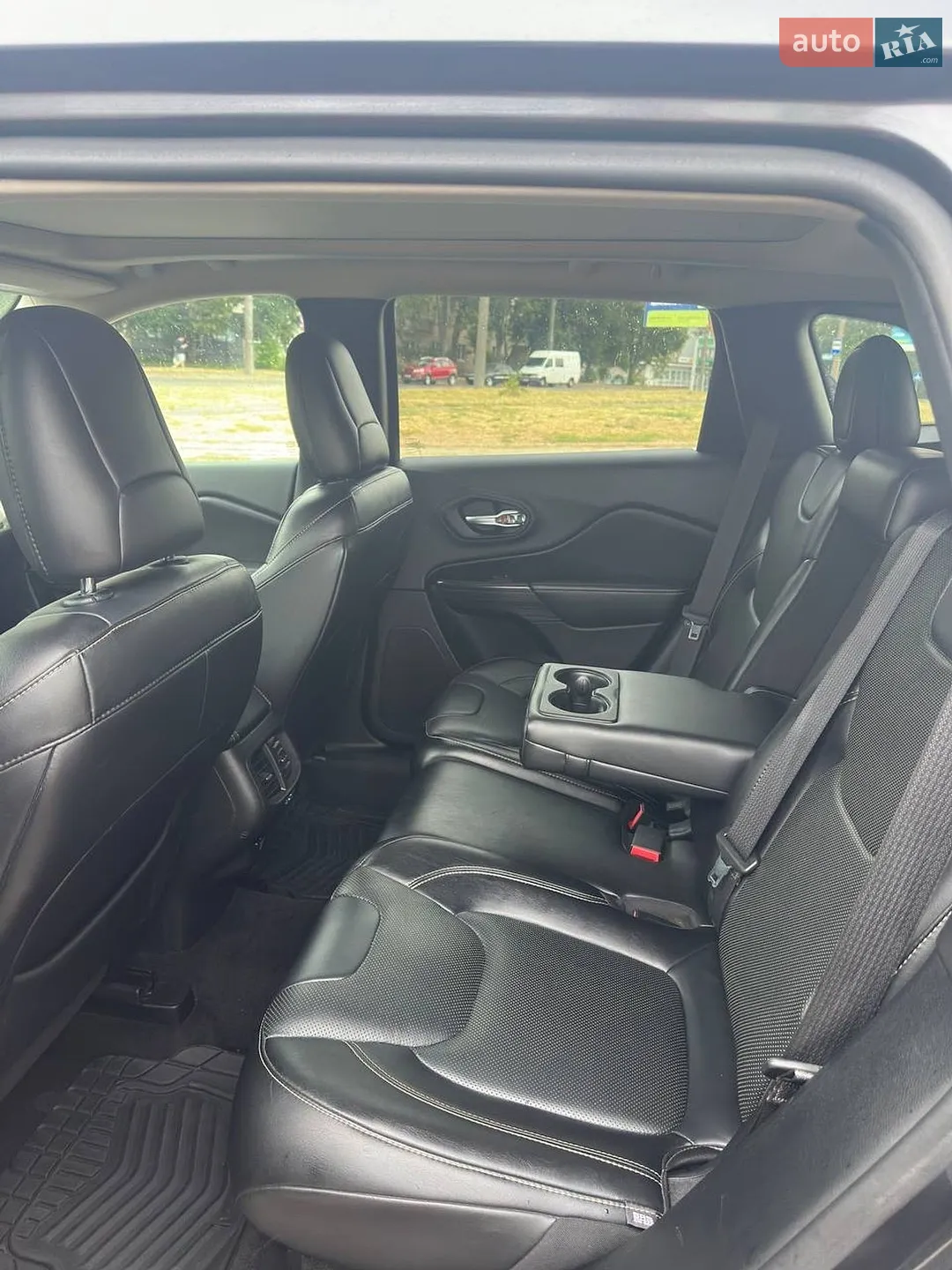 2014 Jeep Cherokee - мініатюра 25