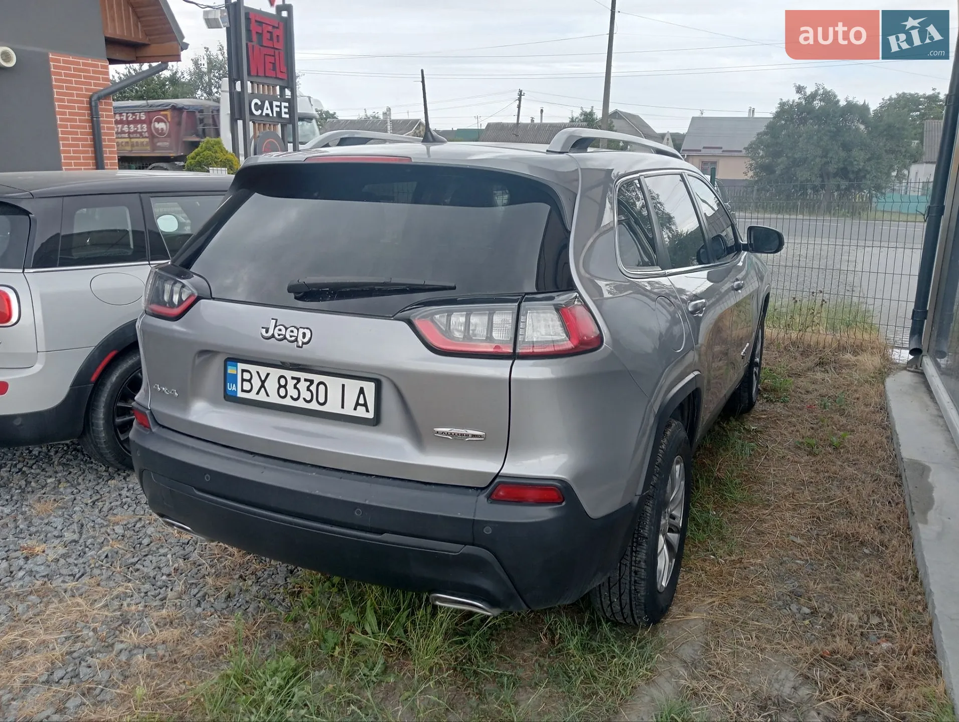 2020 Jeep Cherokee - мініатюра 8
