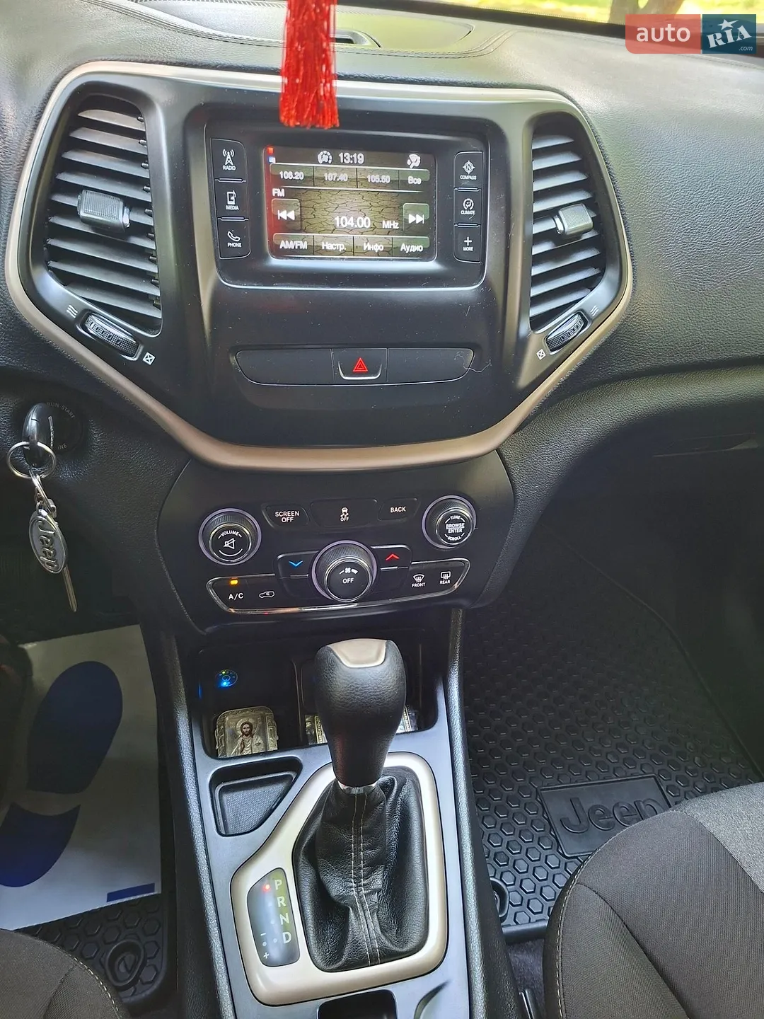2016 Jeep Cherokee - мініатюра 26