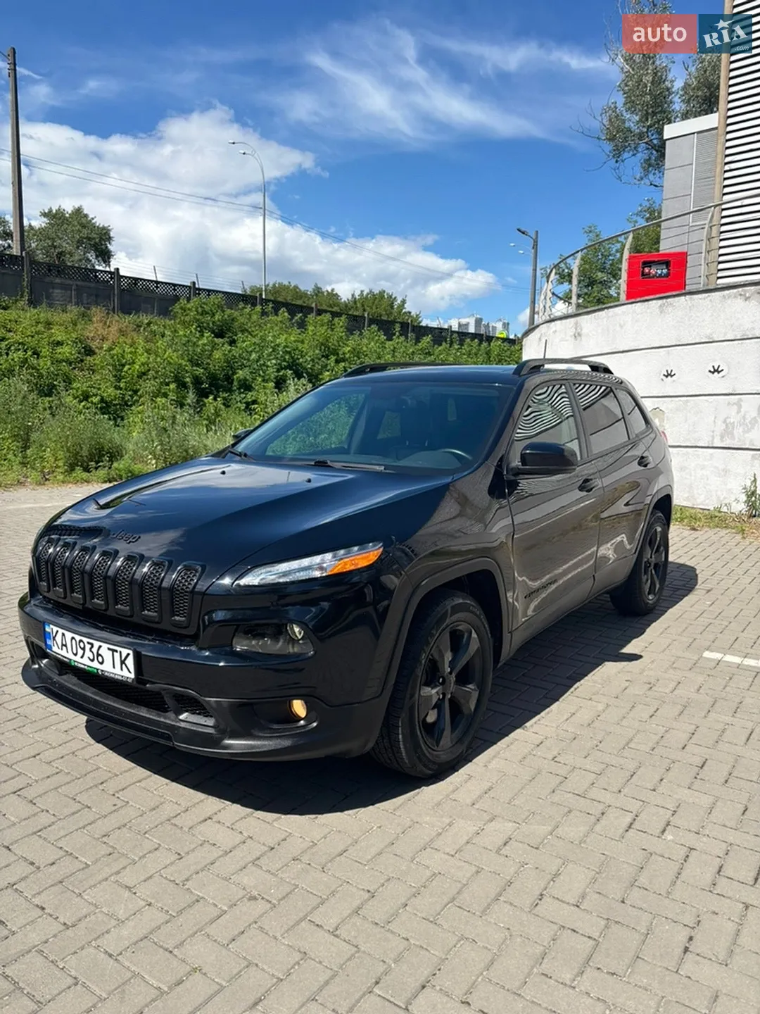 2016 Jeep Cherokee - мініатюра 2