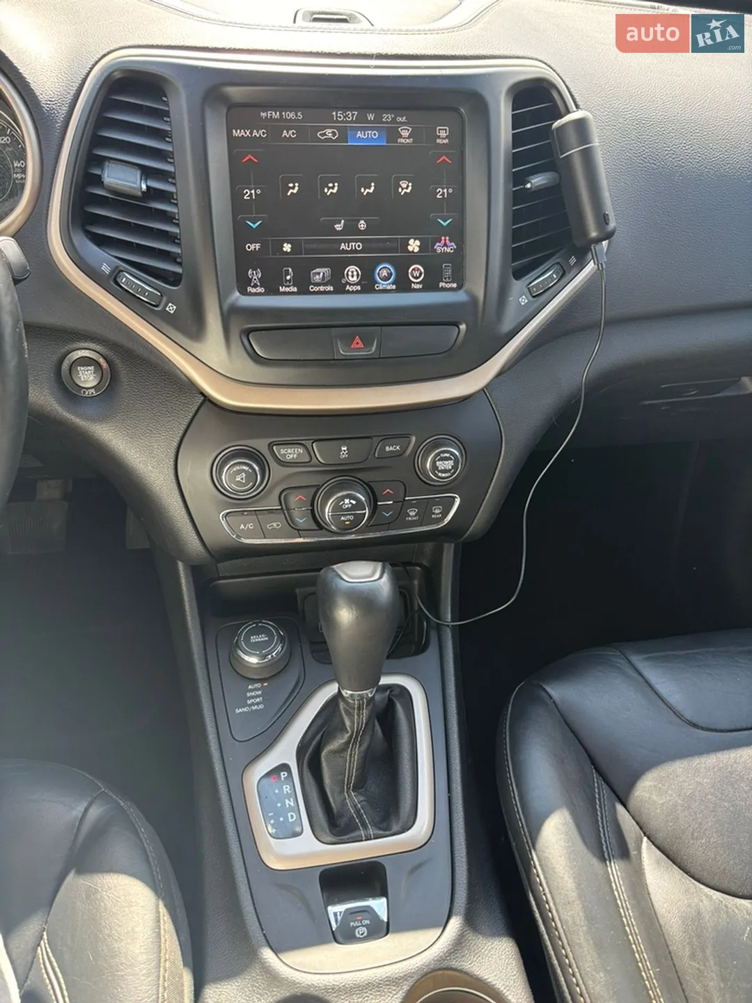 2016 Jeep Cherokee - мініатюра 26