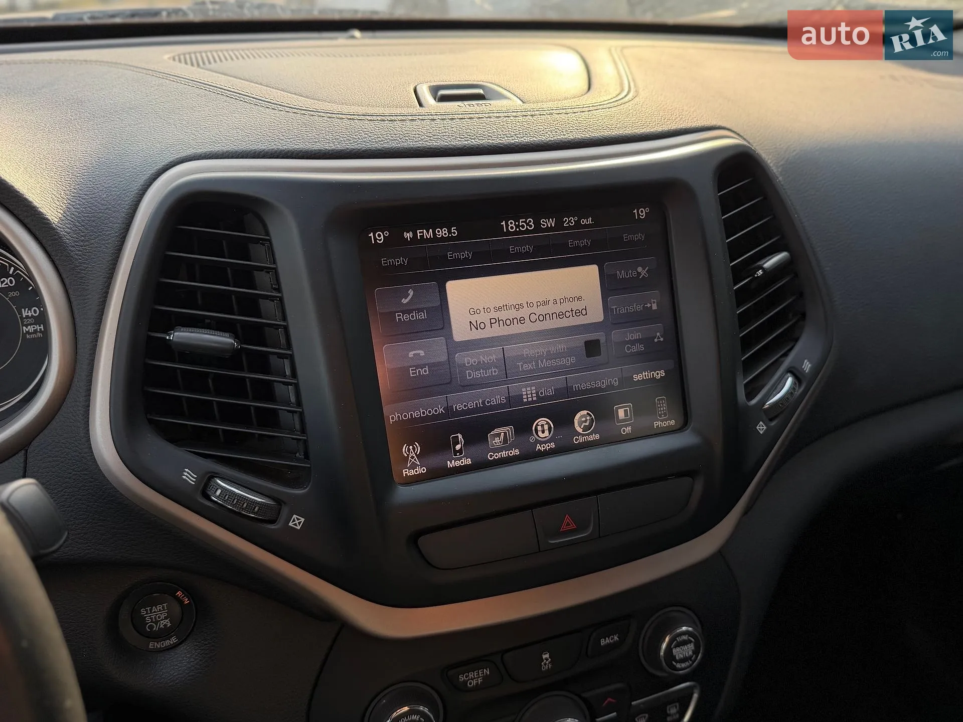 2016 Jeep Cherokee - мініатюра 40