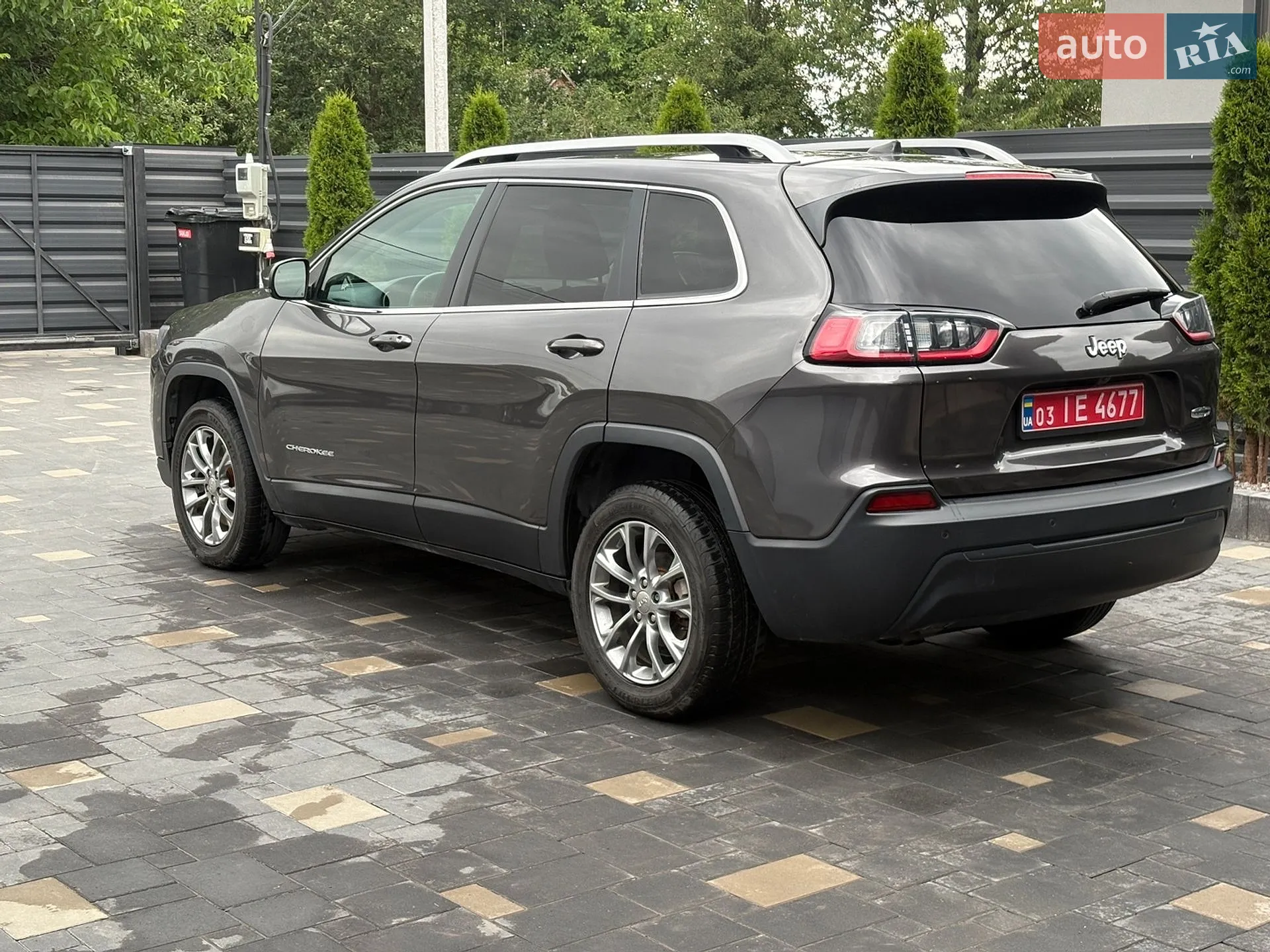 2019 Jeep Cherokee - мініатюра 21