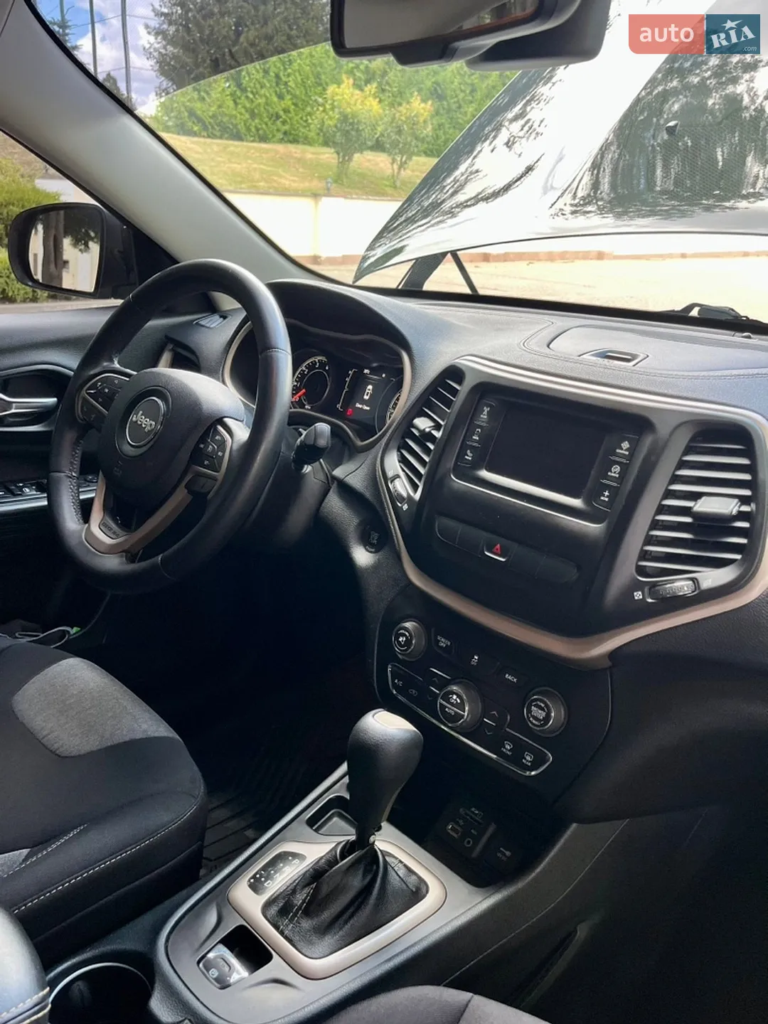 2014 Jeep Cherokee - мініатюра 37