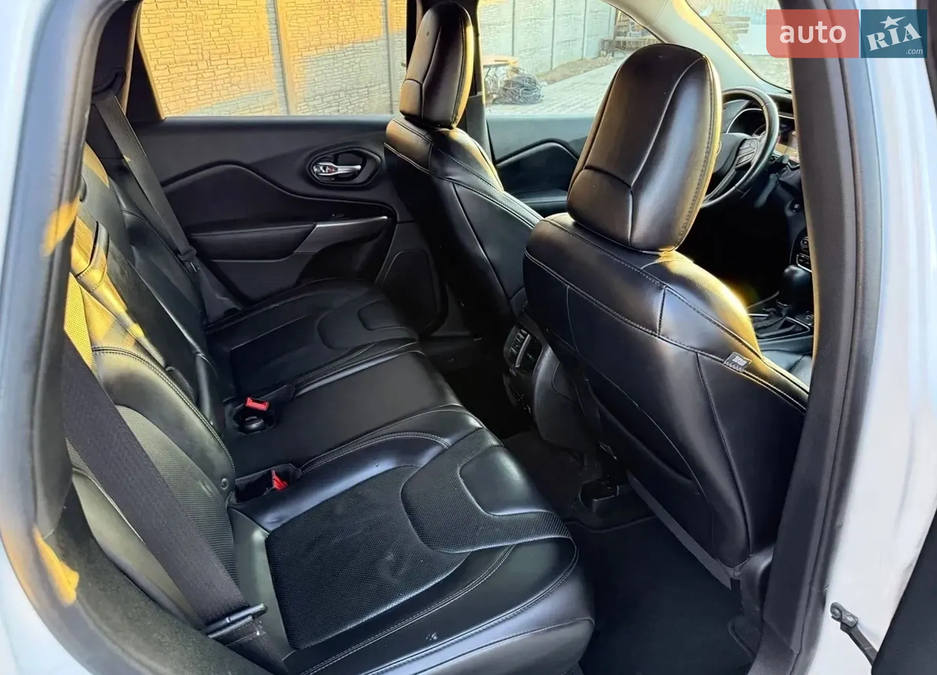2018 Jeep Cherokee - мініатюра 23