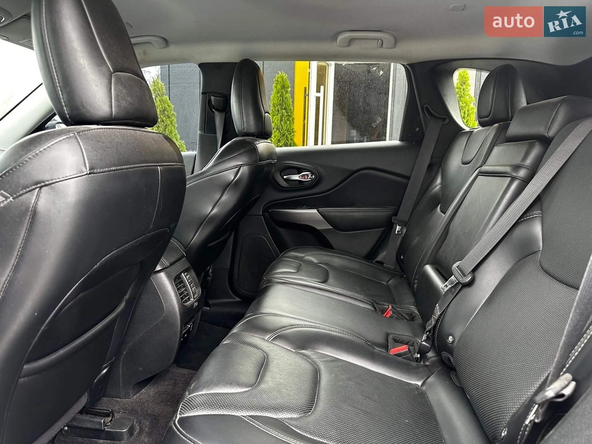 2018 Jeep Cherokee - мініатюра 23