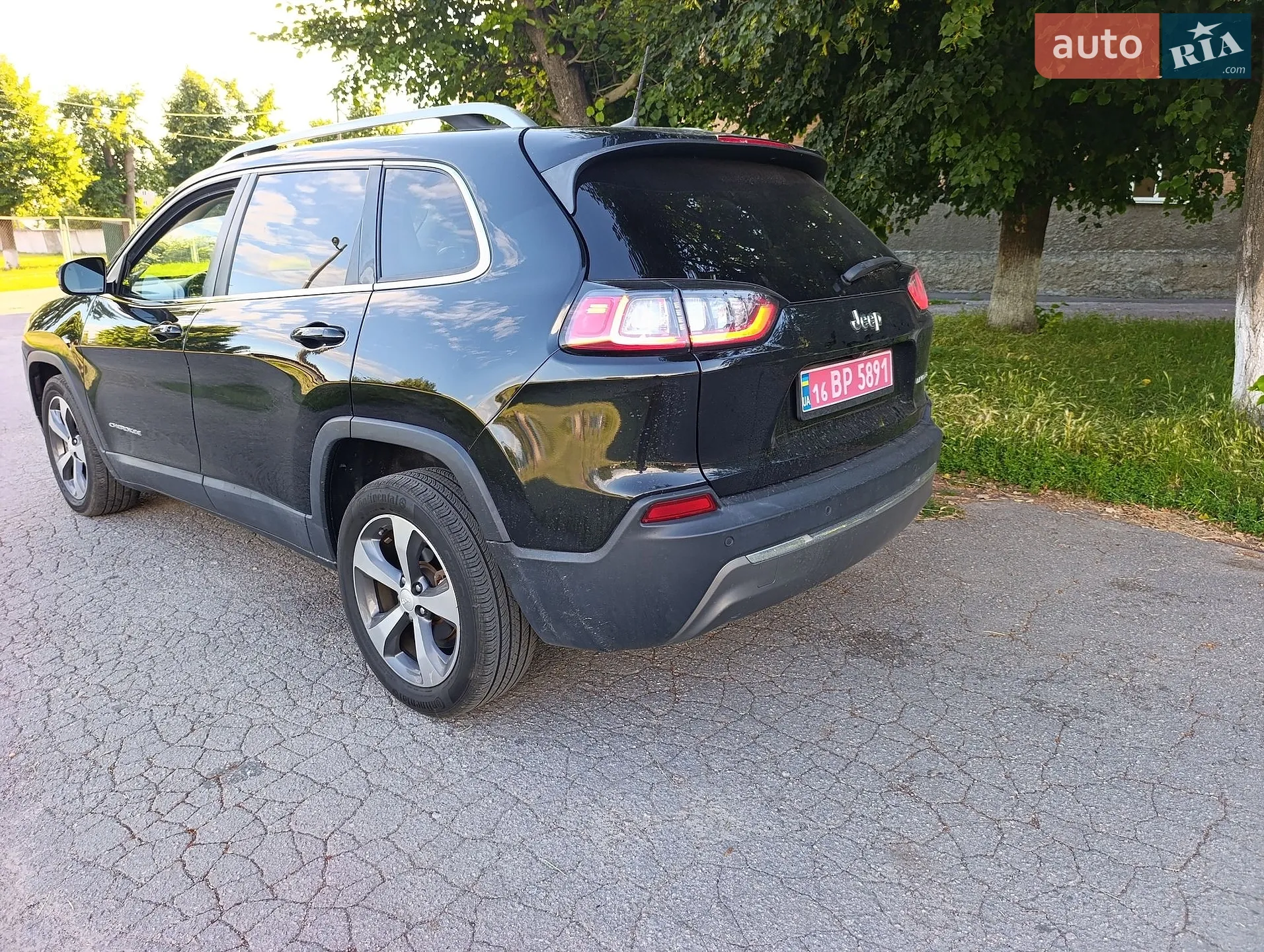 2018 Jeep Cherokee - мініатюра 8