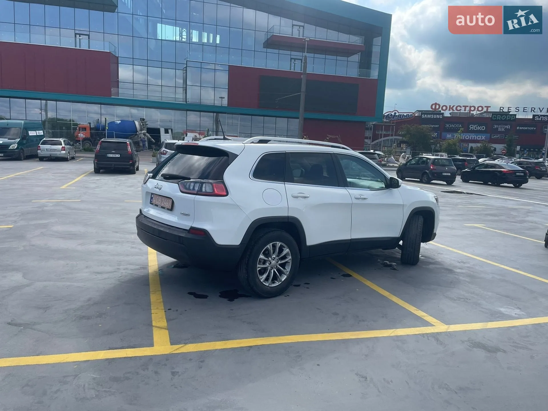 2019 Jeep Cherokee - мініатюра 4