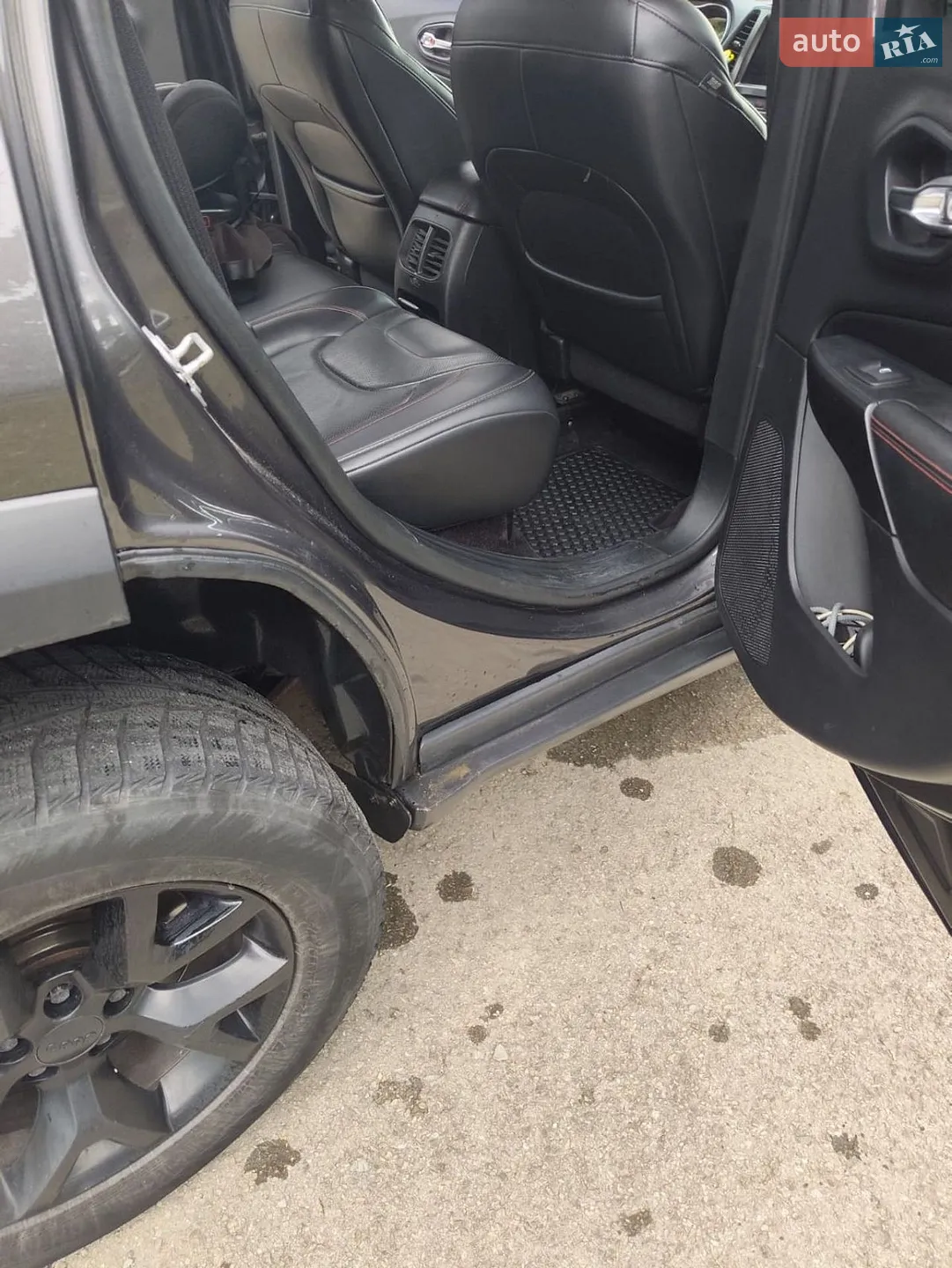 2019 Jeep Cherokee - мініатюра 15