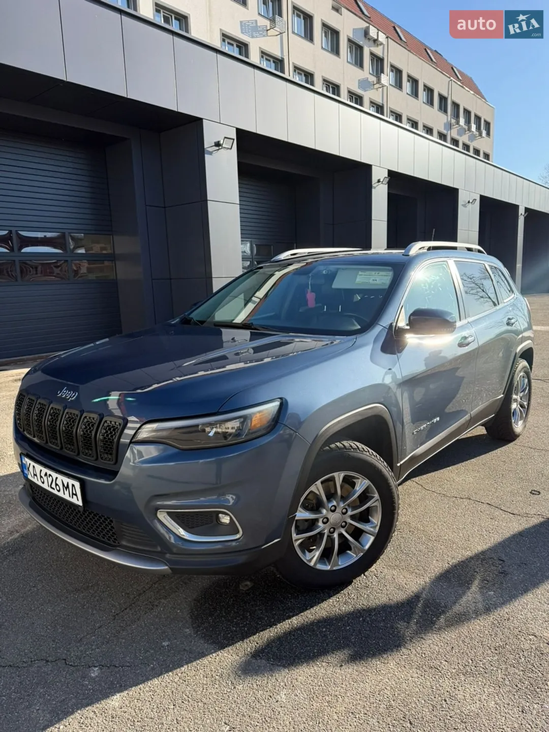 2019 Jeep Cherokee - мініатюра 11