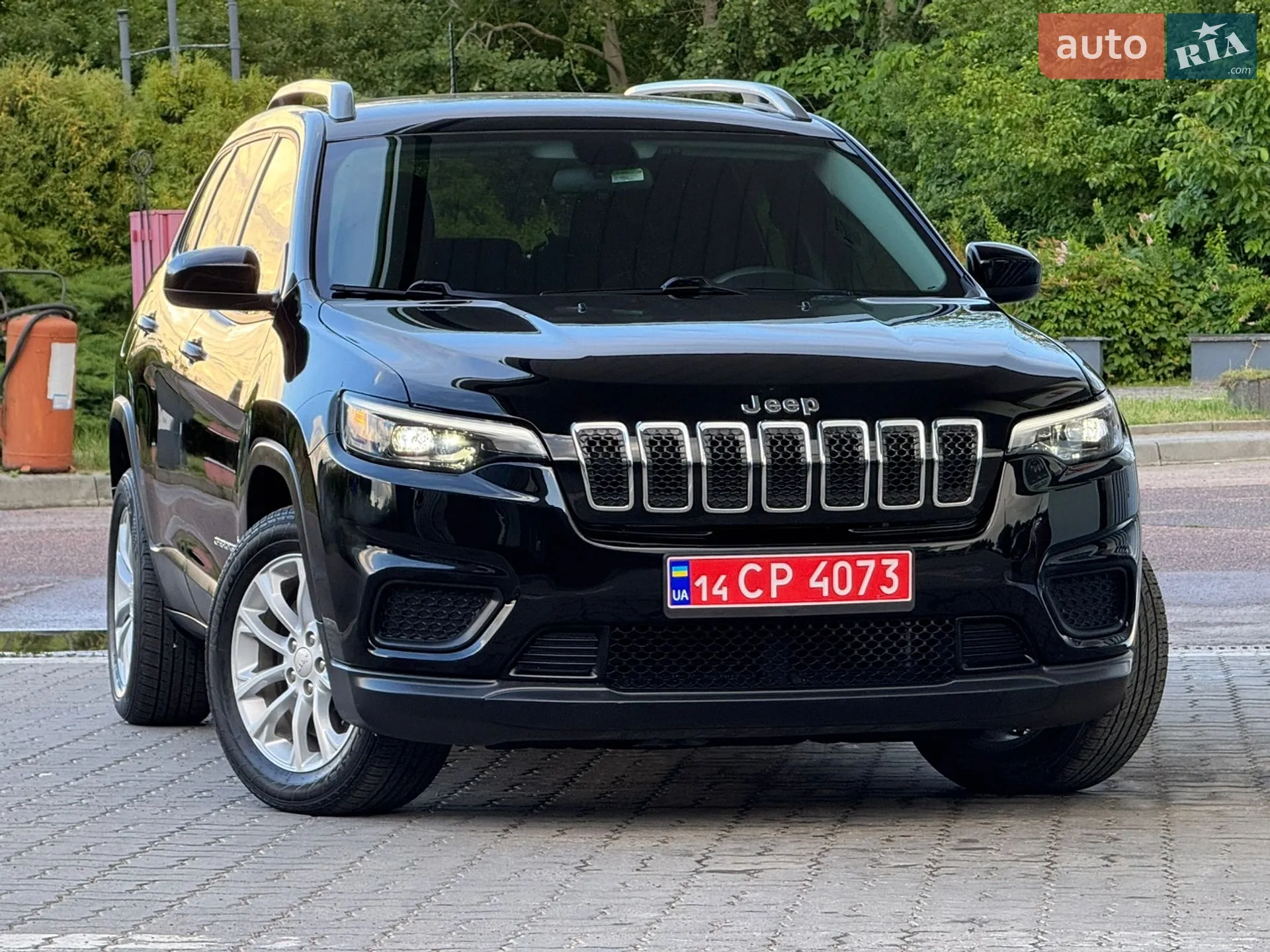 2020 Jeep Cherokee - мініатюра 20