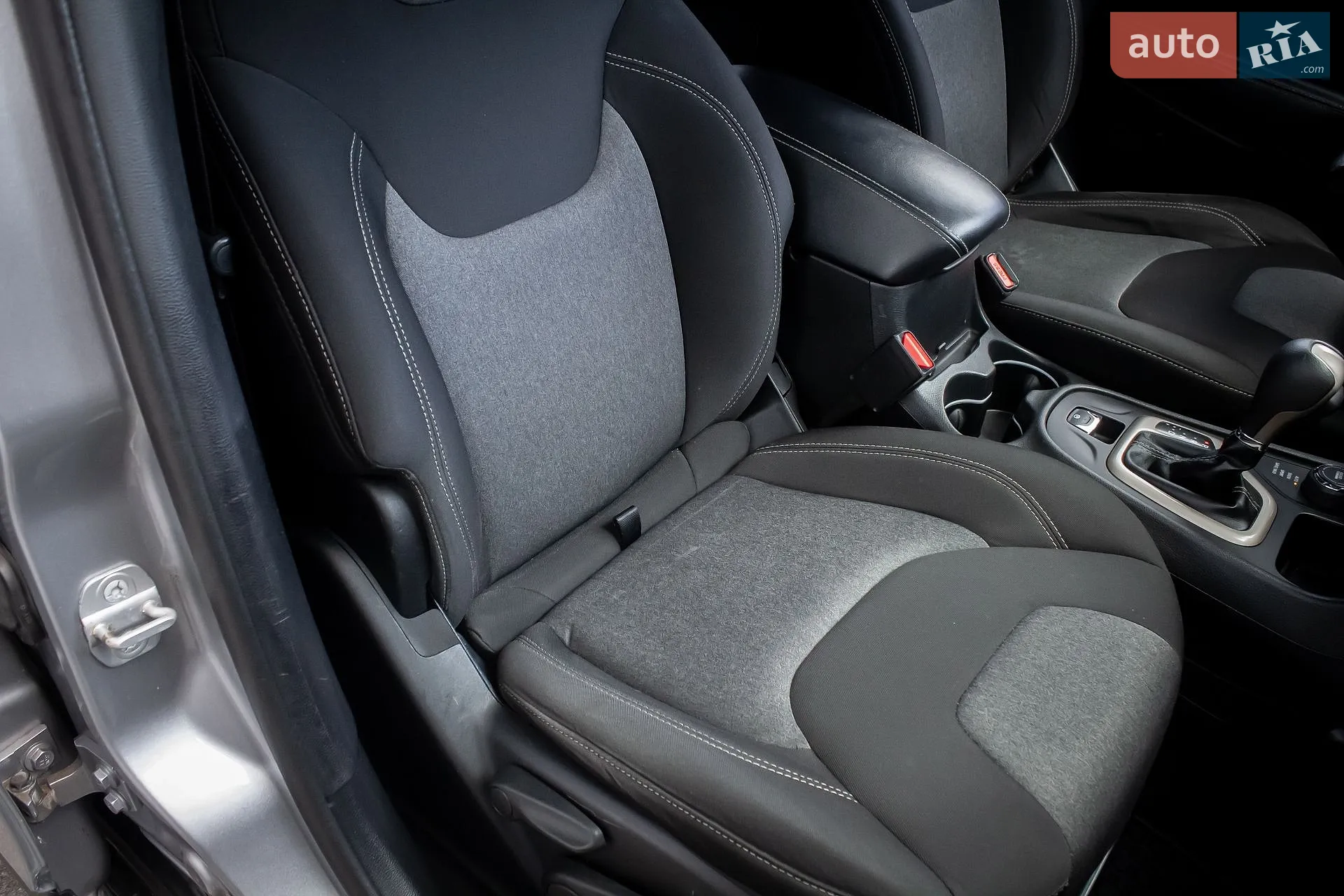 2014 Jeep Cherokee - мініатюра 35