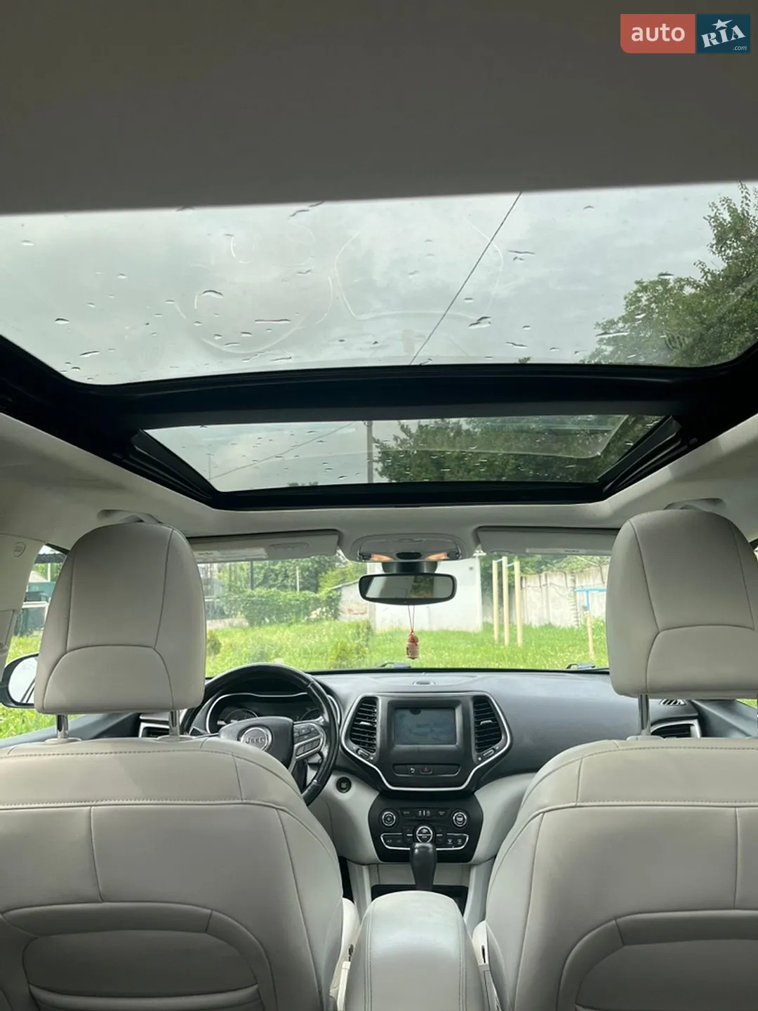2019 Jeep Cherokee - мініатюра 5