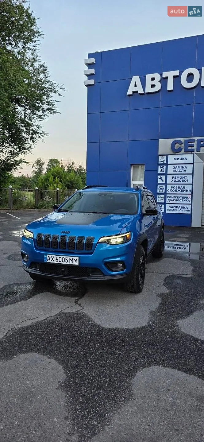 2022 Jeep Cherokee - фото 1