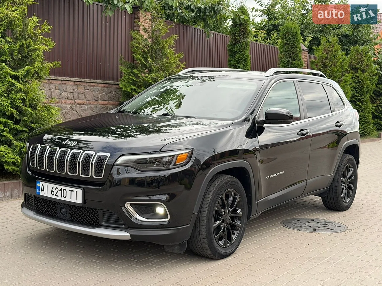 2020 Jeep Cherokee - мініатюра 17