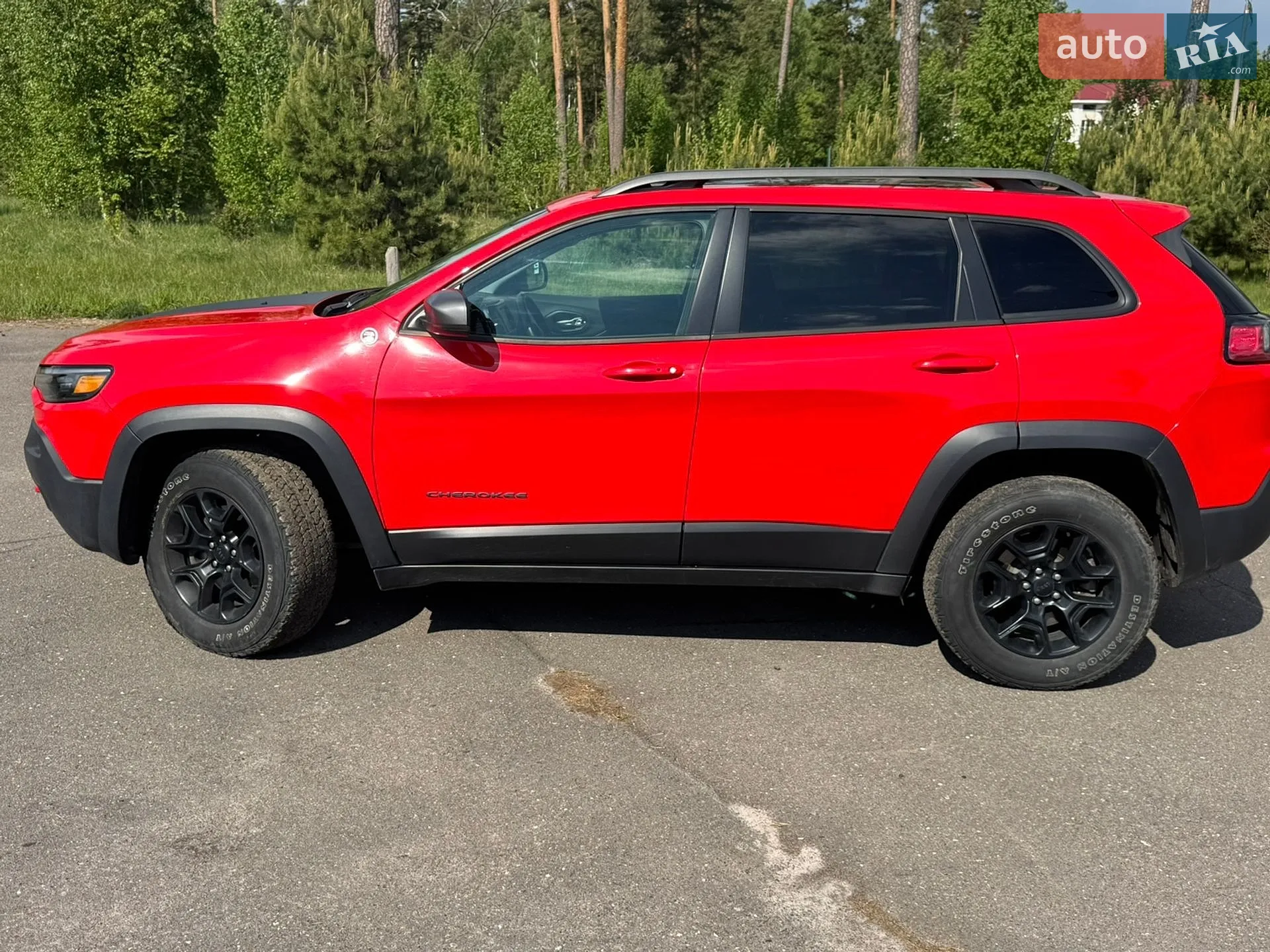 2019 Jeep Cherokee - мініатюра 2