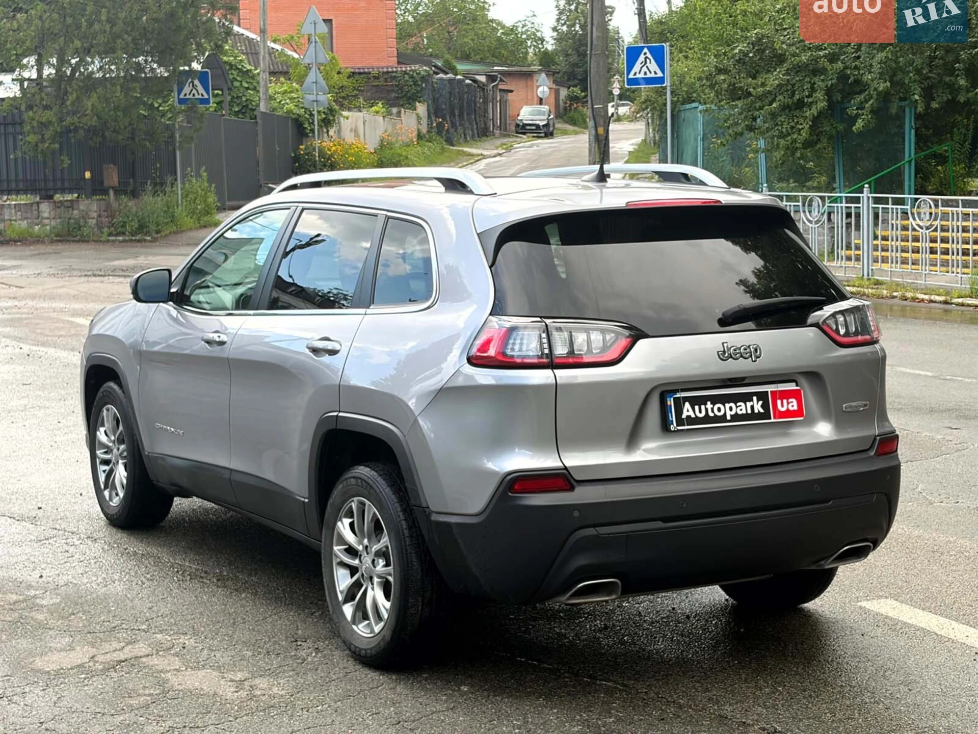 2020 Jeep Cherokee - мініатюра 8