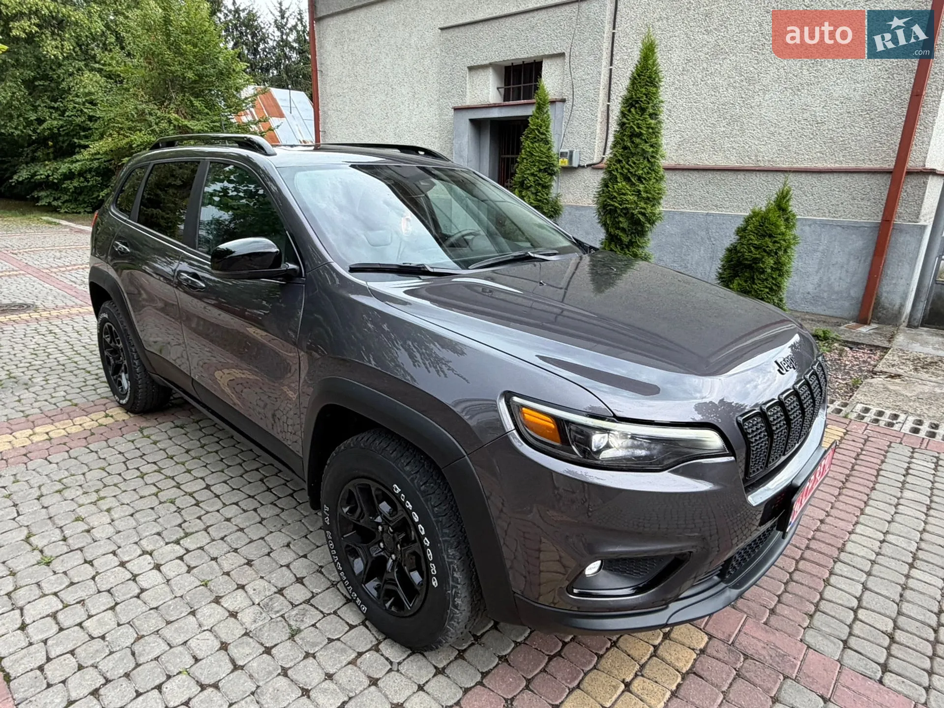 2022 Jeep Cherokee - мініатюра 5