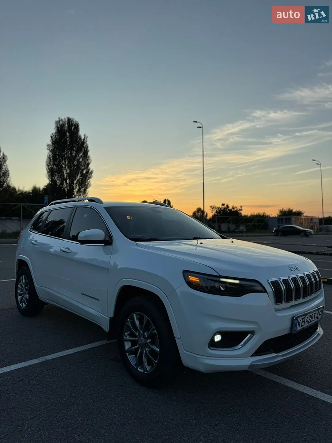 2018 Jeep Cherokee - мініатюра 11