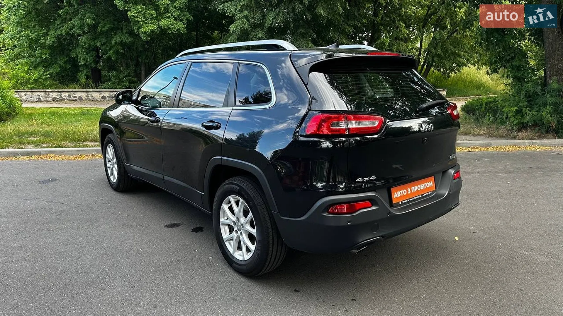 2016 Jeep Cherokee - мініатюра 8