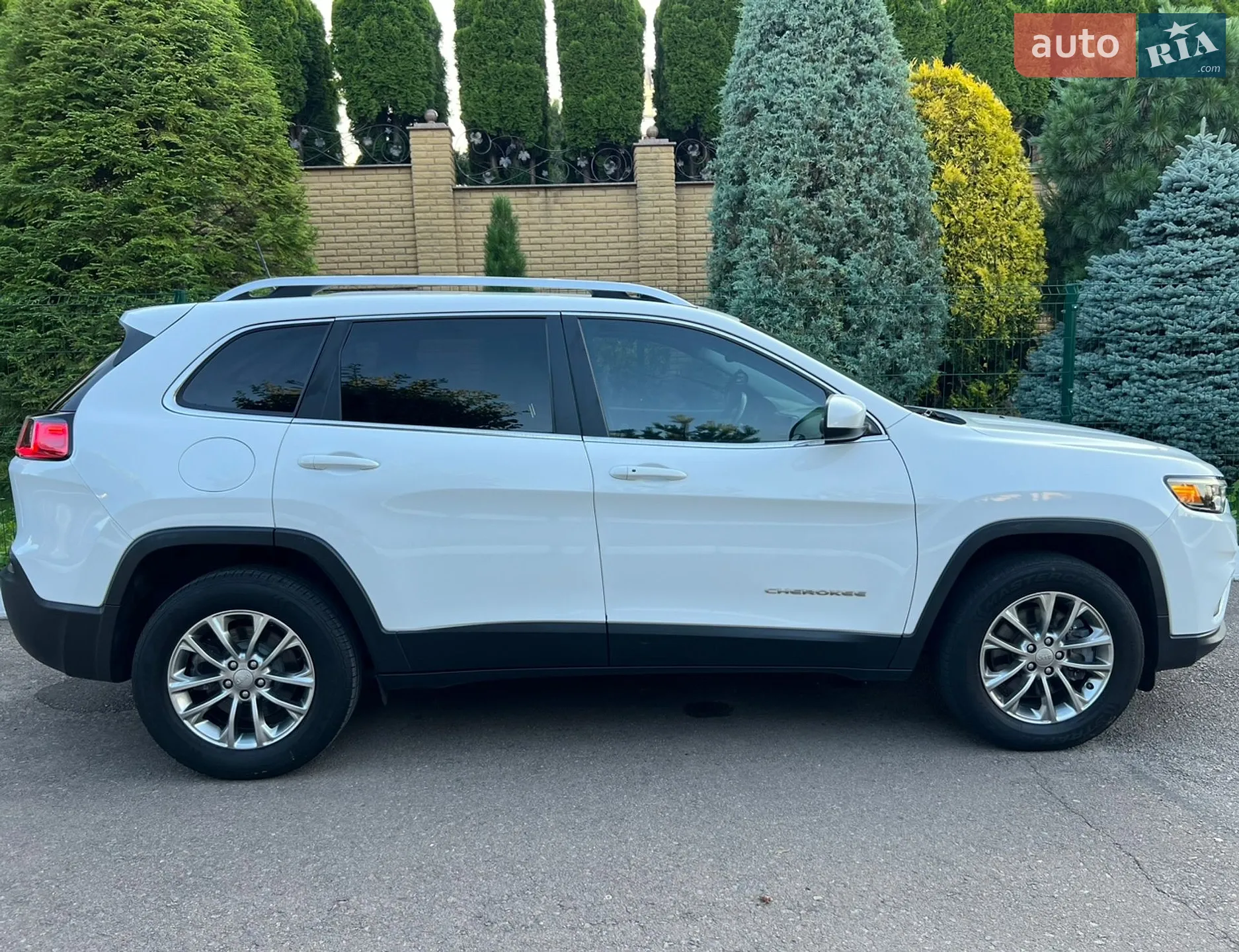 2019 Jeep Cherokee - мініатюра 60