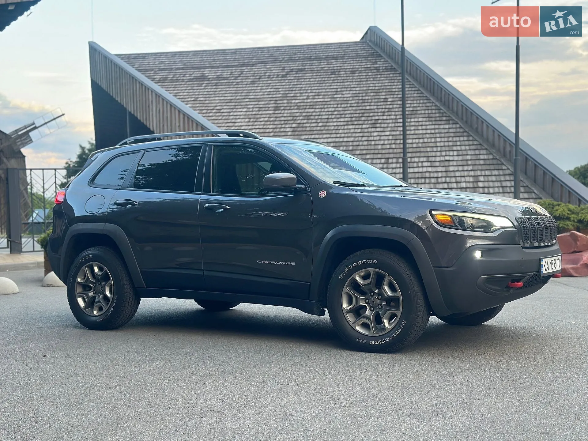 2018 Jeep Cherokee - мініатюра 6