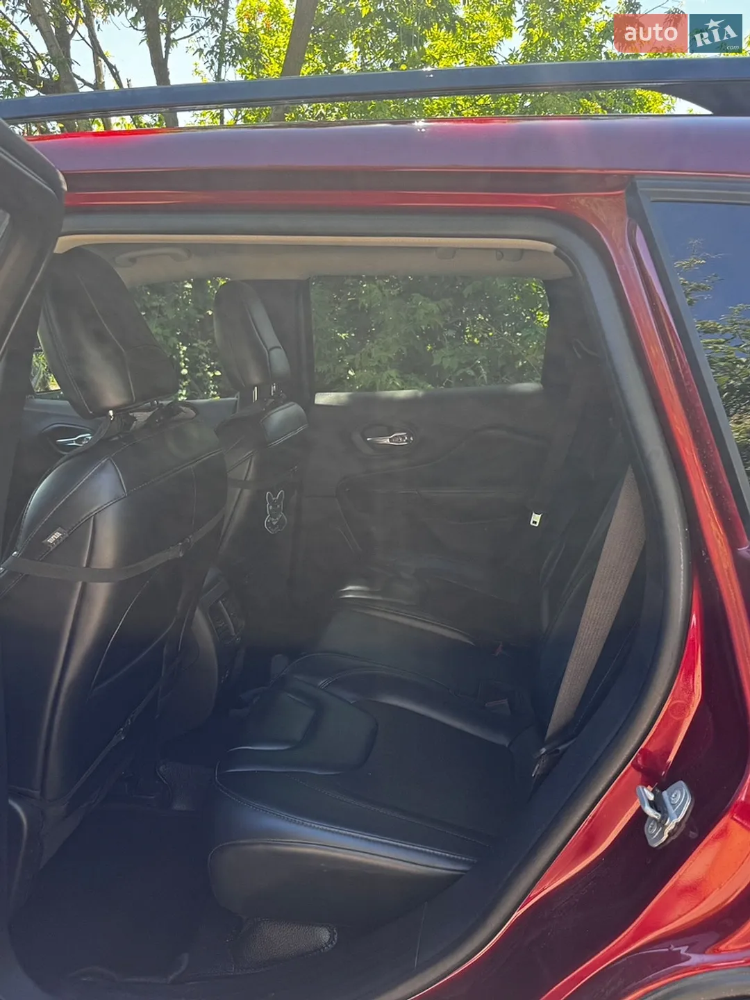 2020 Jeep Cherokee - мініатюра 11
