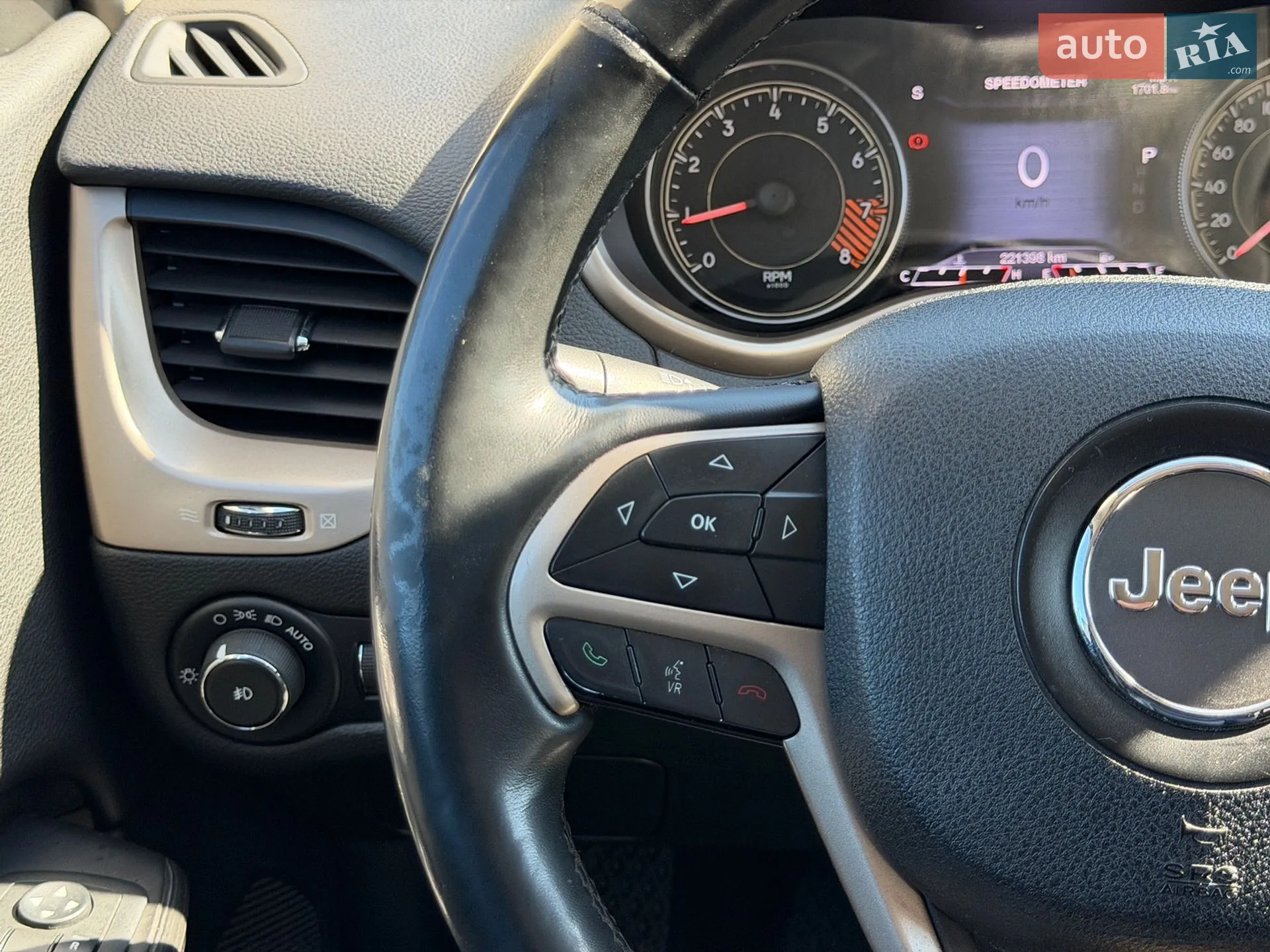 2014 Jeep Cherokee - мініатюра 20